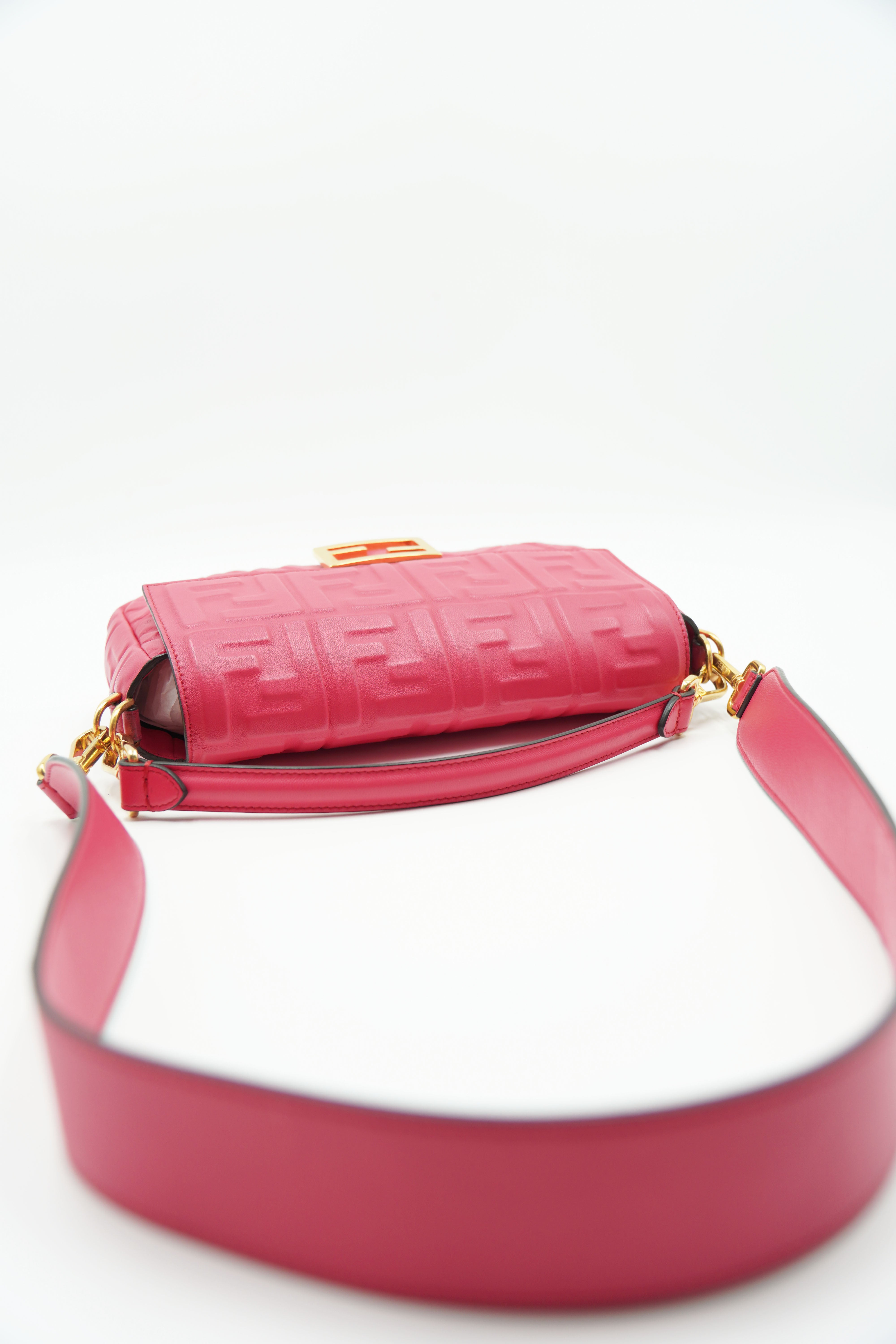 Fendi Borsa Baguette Pelle Fucsia Tracolla - Usato Autentico