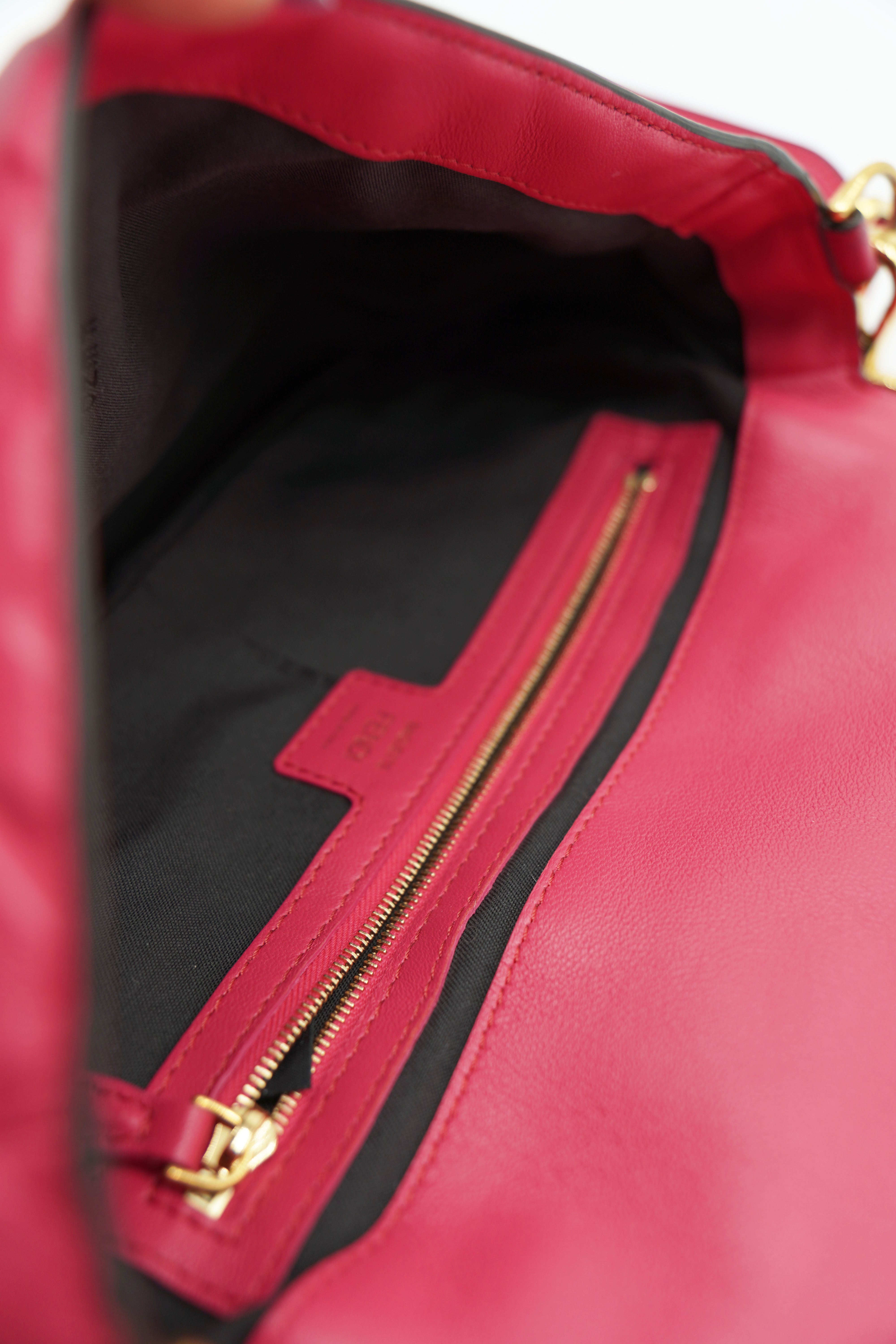 Fendi Borsa Baguette Pelle Fucsia Tracolla - Usato Autentico