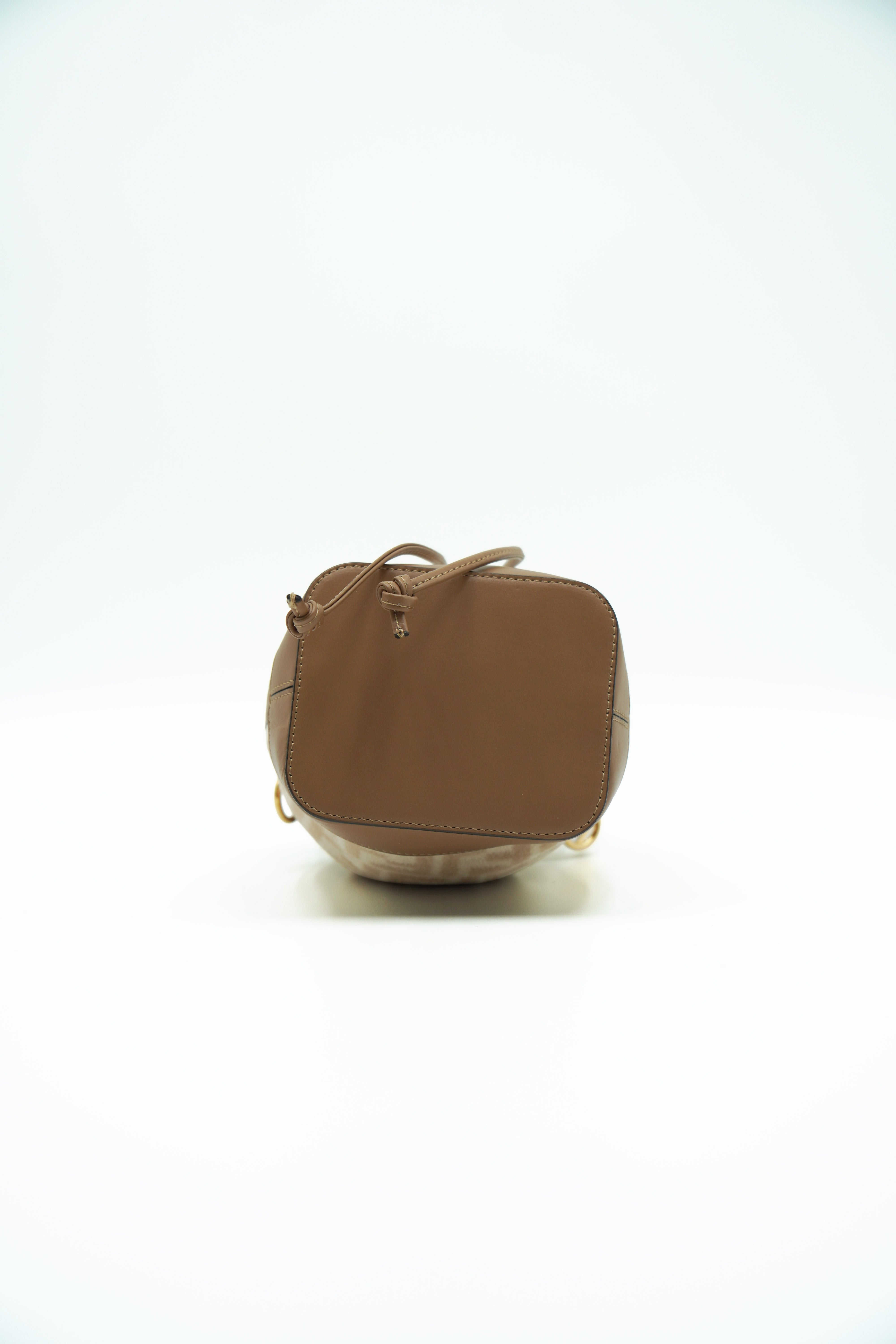 Fendi Borsa Mini Secchiello Mon Trèsor Pelle Beige usata autentica - Aurea Luxury Lab