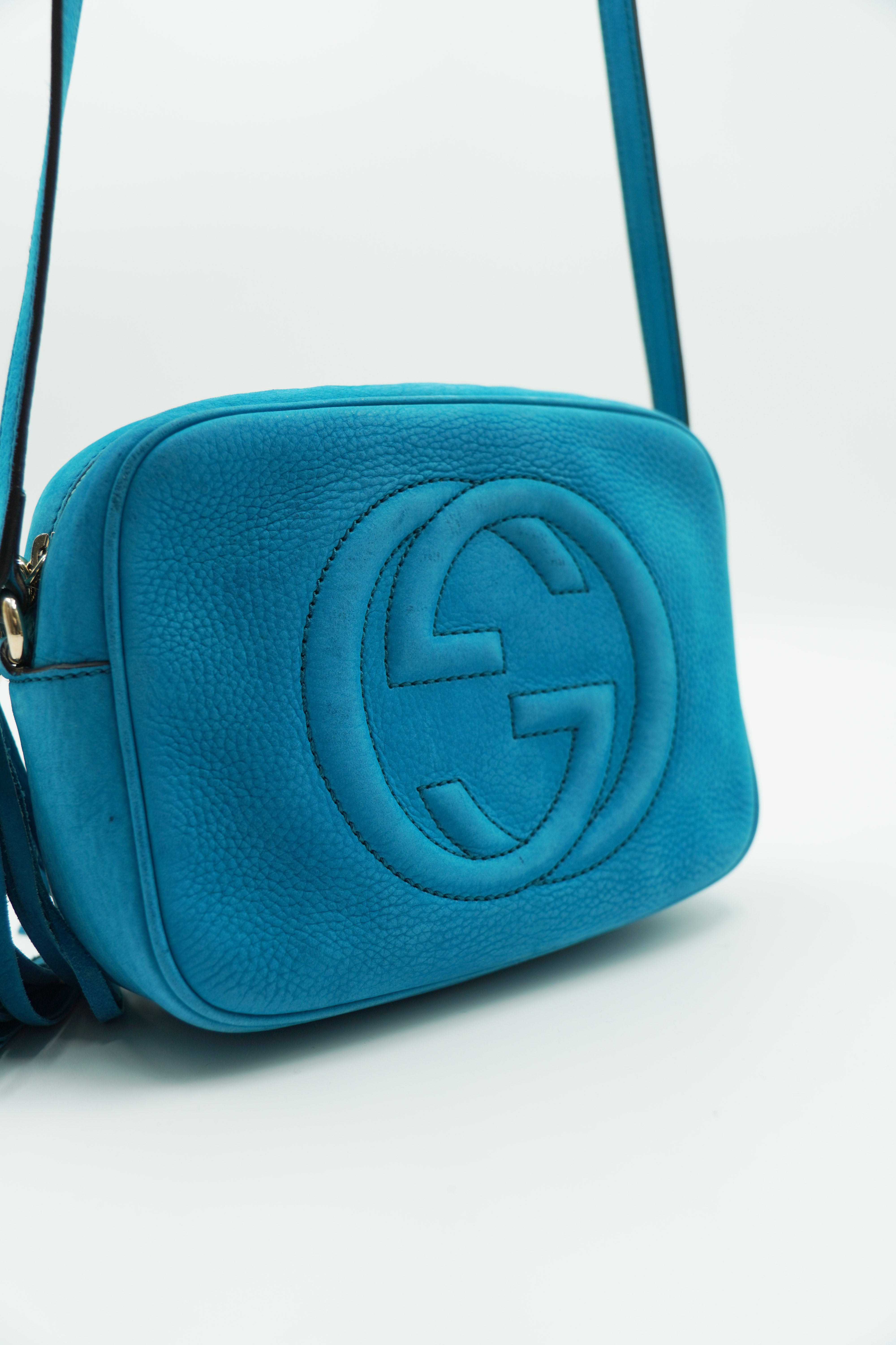 CHANEL GUCCIアルモーダ　オーセンティックブルー Gucci Soho Disco Bag In Azure Nappa Leather - Authentic Used