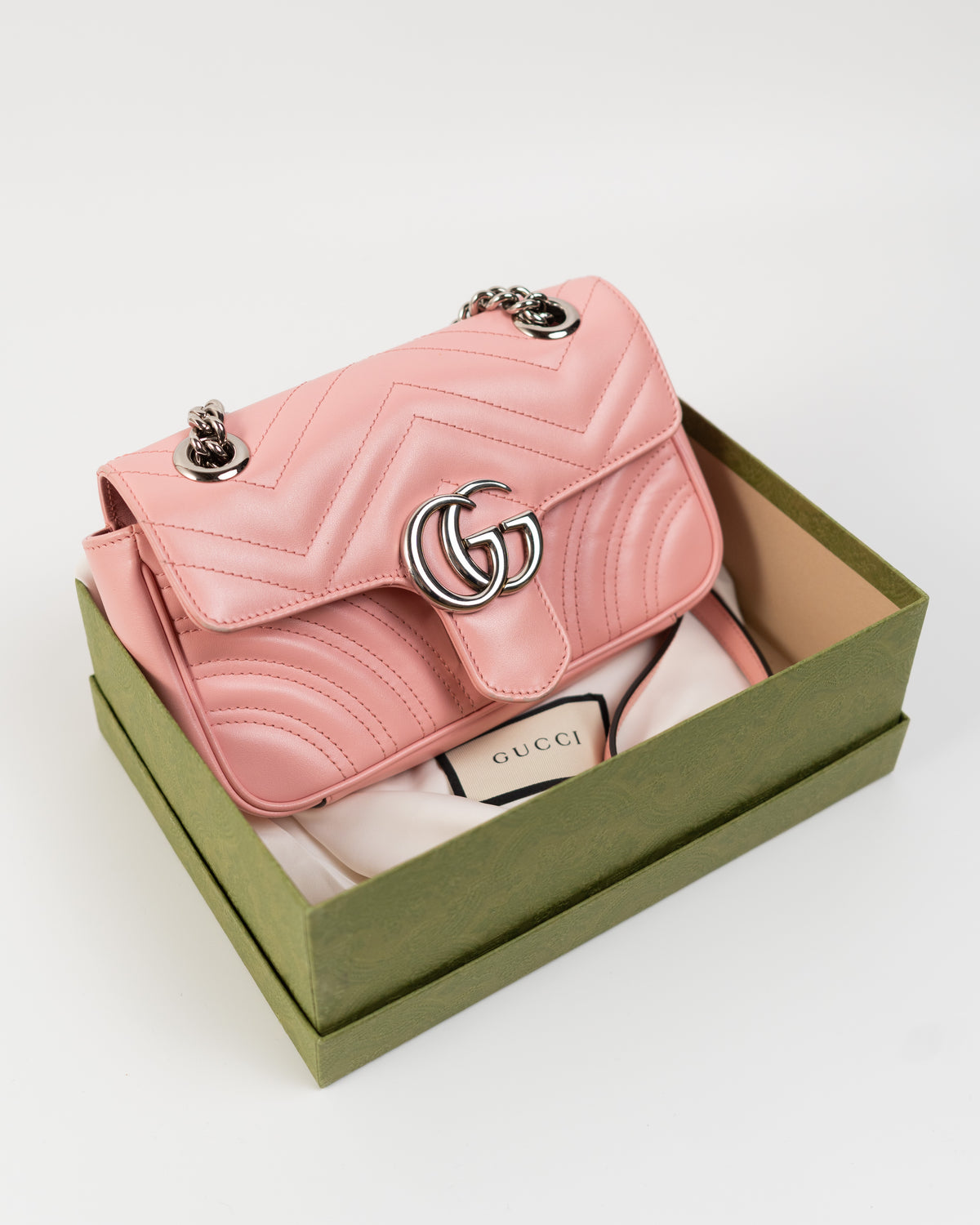 Gucci Borsa GG Marmont Small Pelle Matelassé Rosa second hand luxury - Aurea Luxury Lab
