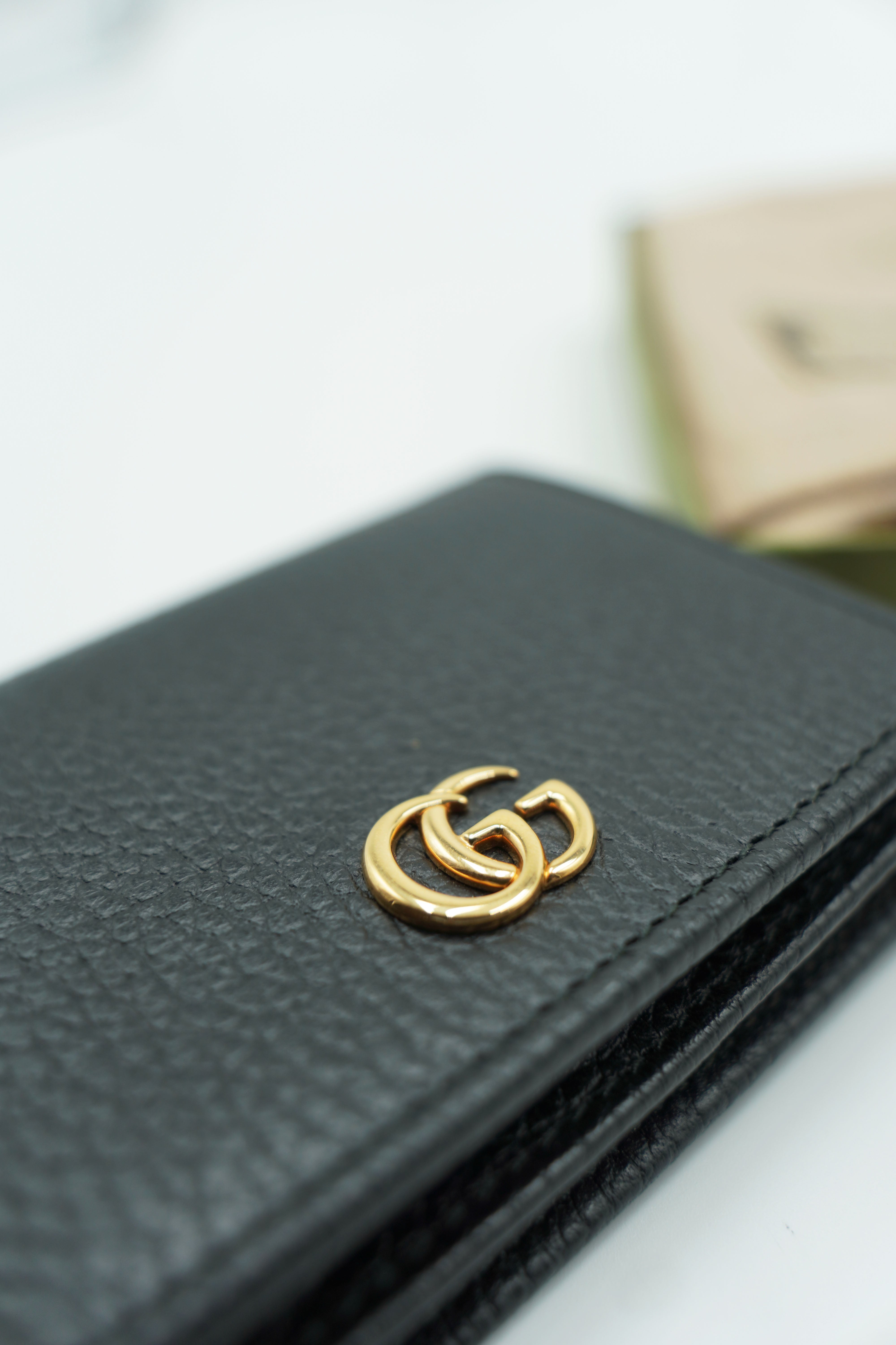 Gucci GG Marmont Card Holder