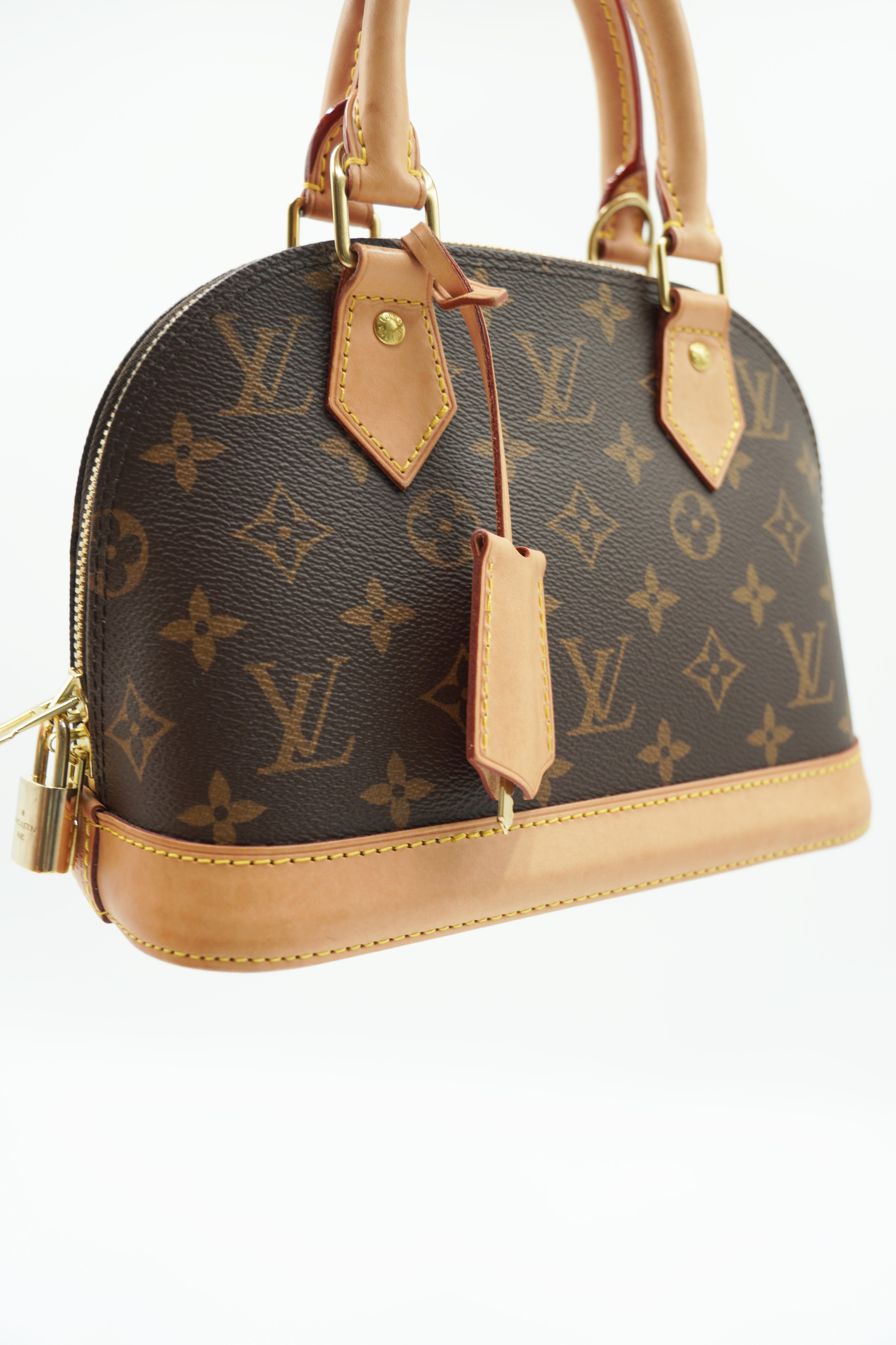 Louis Vuitton Borsa Alma BB monogram luxury resale autentica - Aurea Luxury Lab