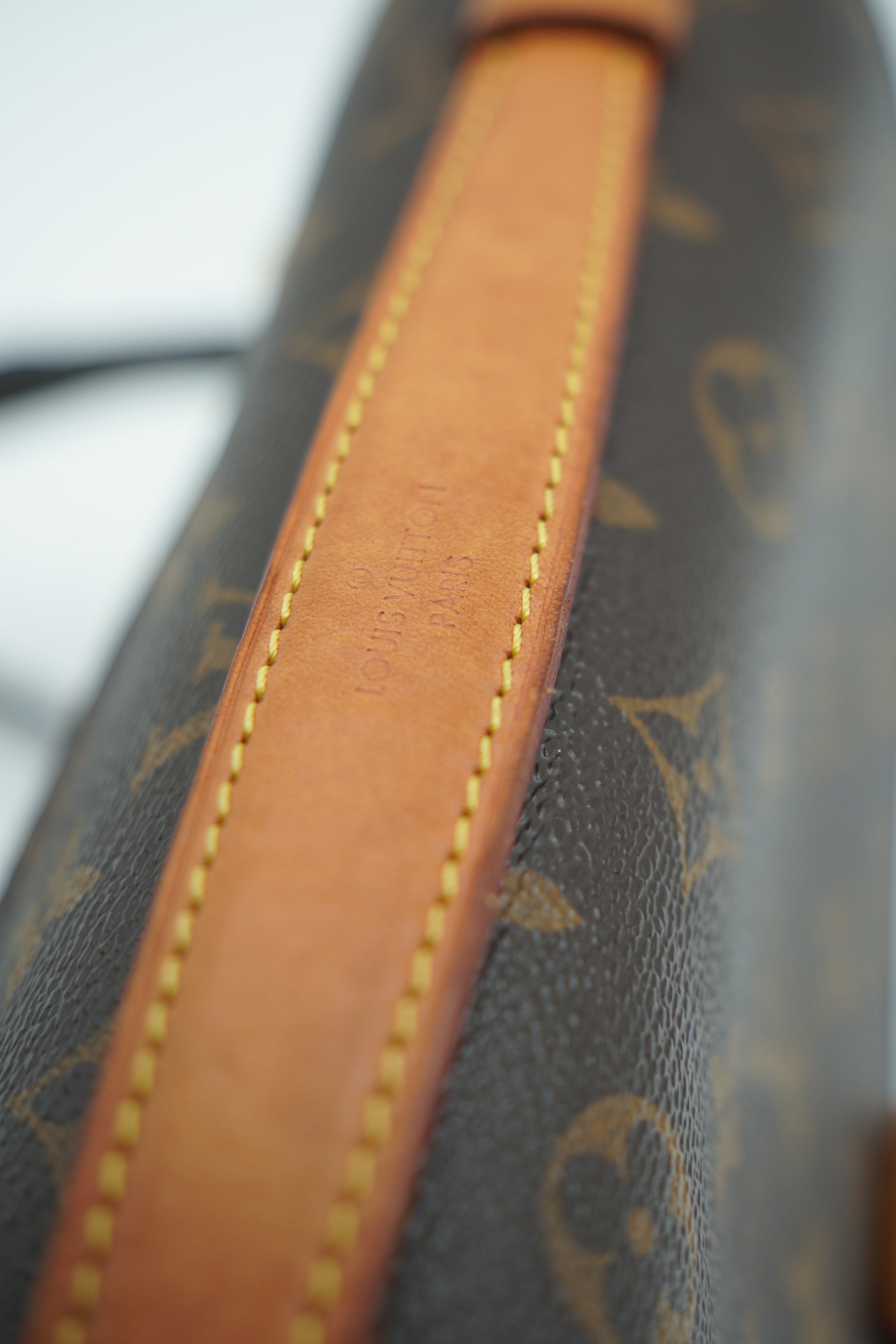 Bolso Louis Vuitton Metis Monogram