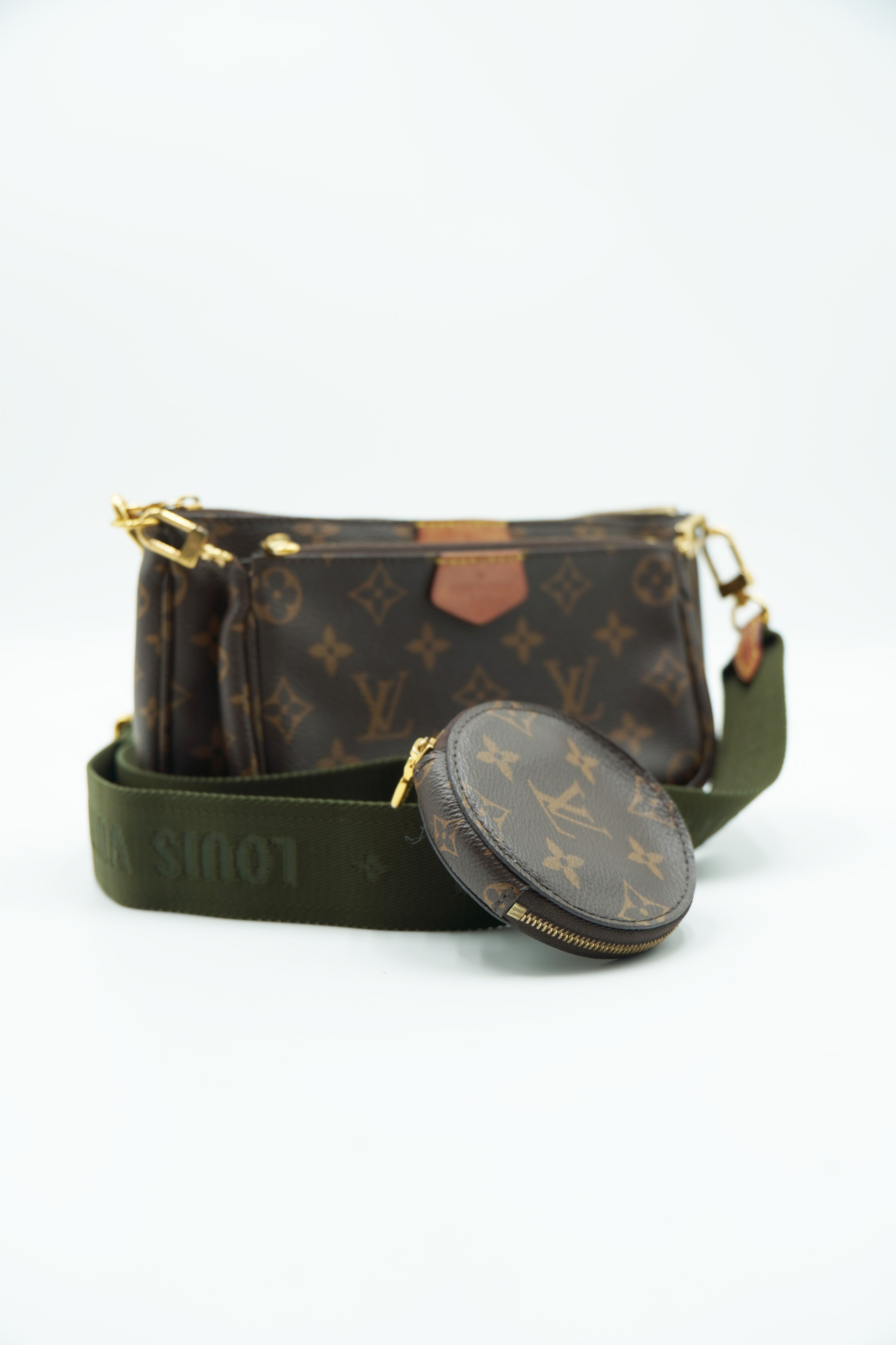 Louis Vuitton モノグラム ハンドバッグ Louis Vuitton Multi Pochette Accessoires Bag - Authentic Pre-owned