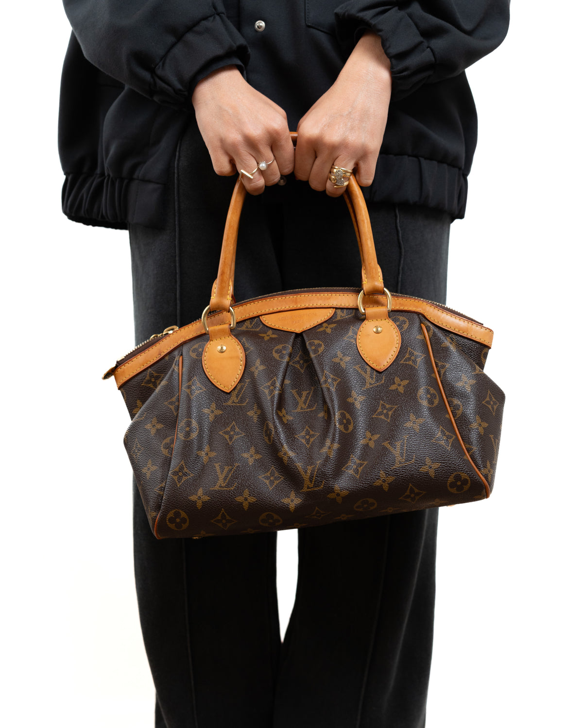 Louis Vuitton Borsa Tivoli PM Tela Monogram second hand luxury - Aurea Luxury Lab