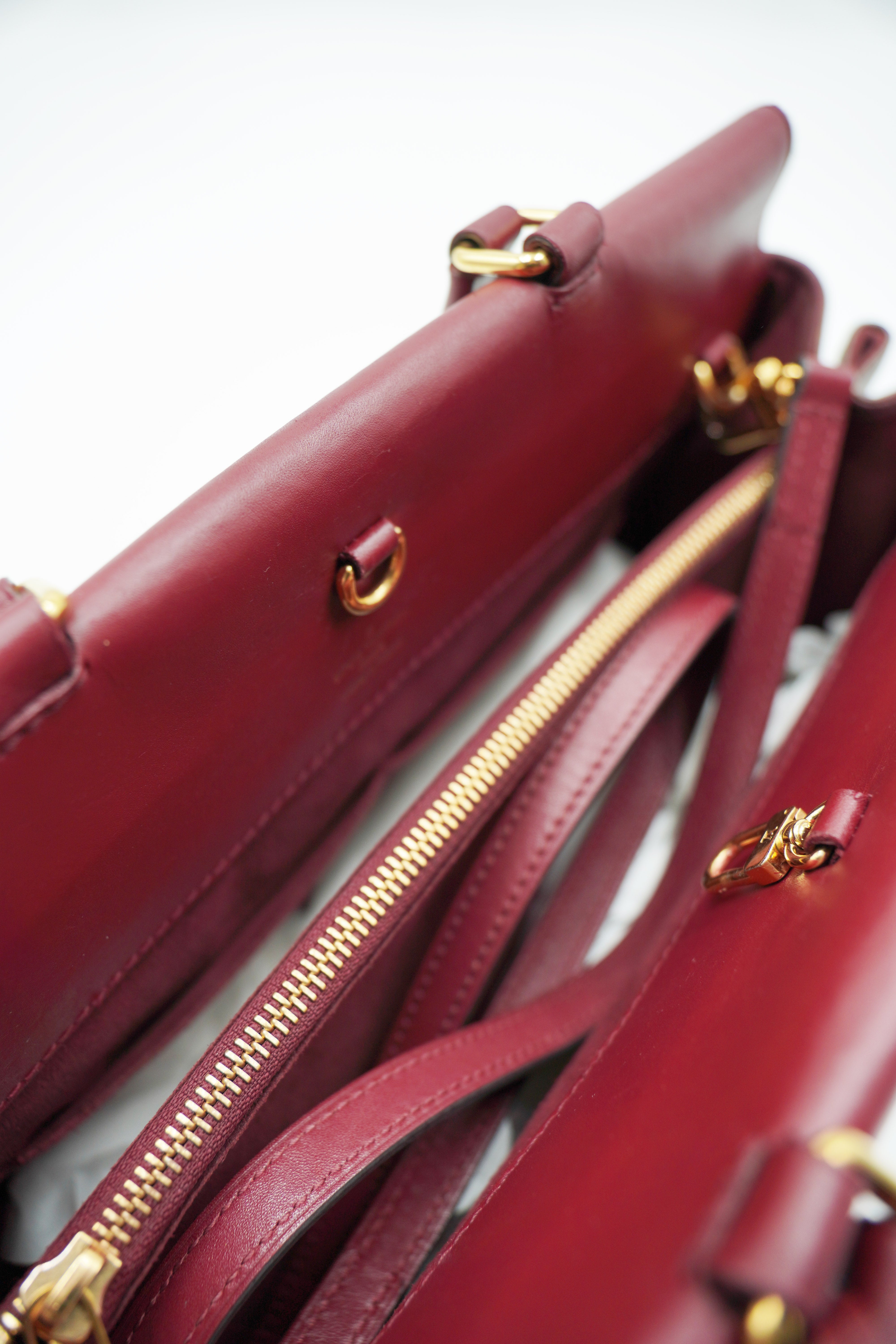 Louis Vuitton Venus Shoulder Bag