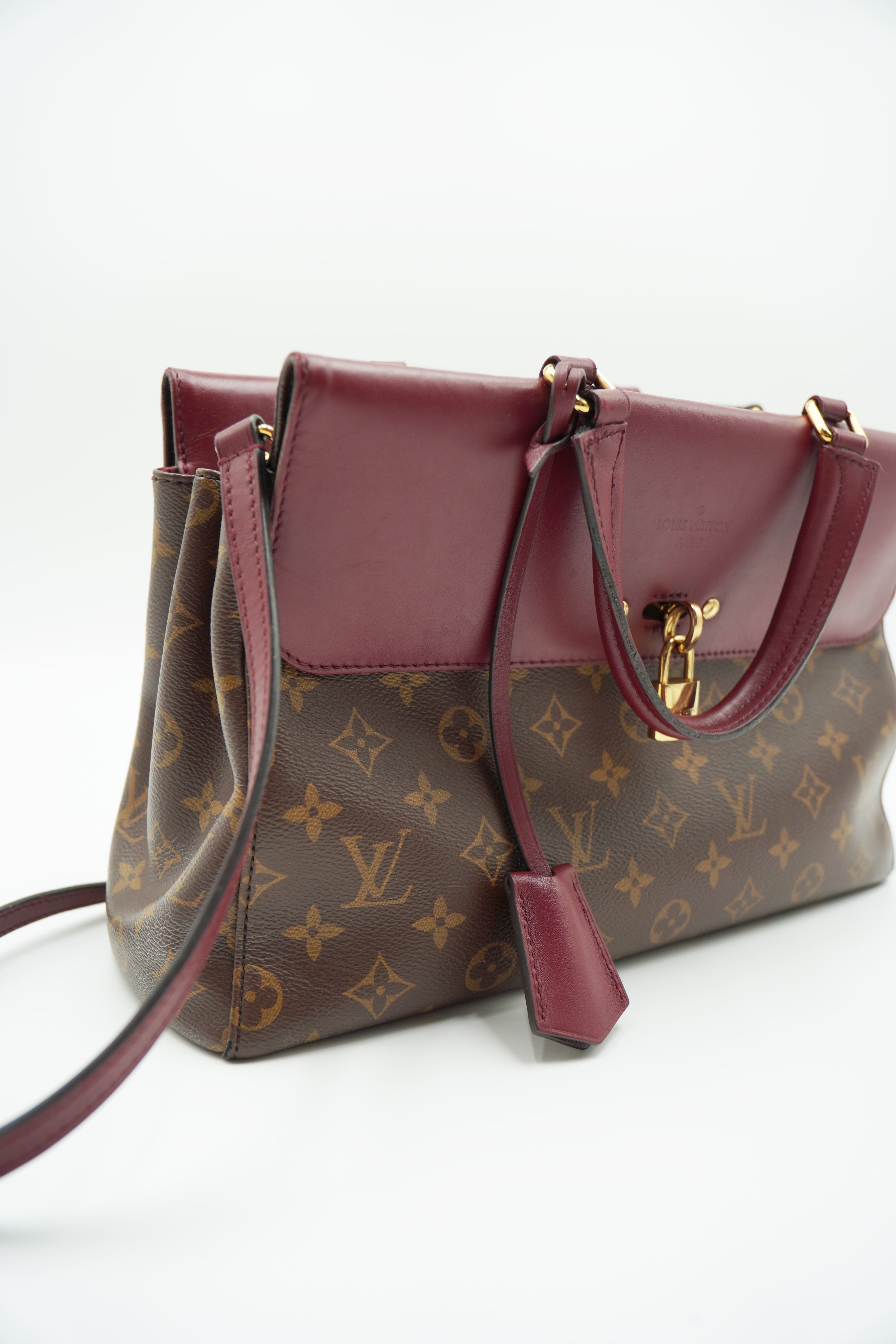 Louis Vuitton Venus Shoulder Bag