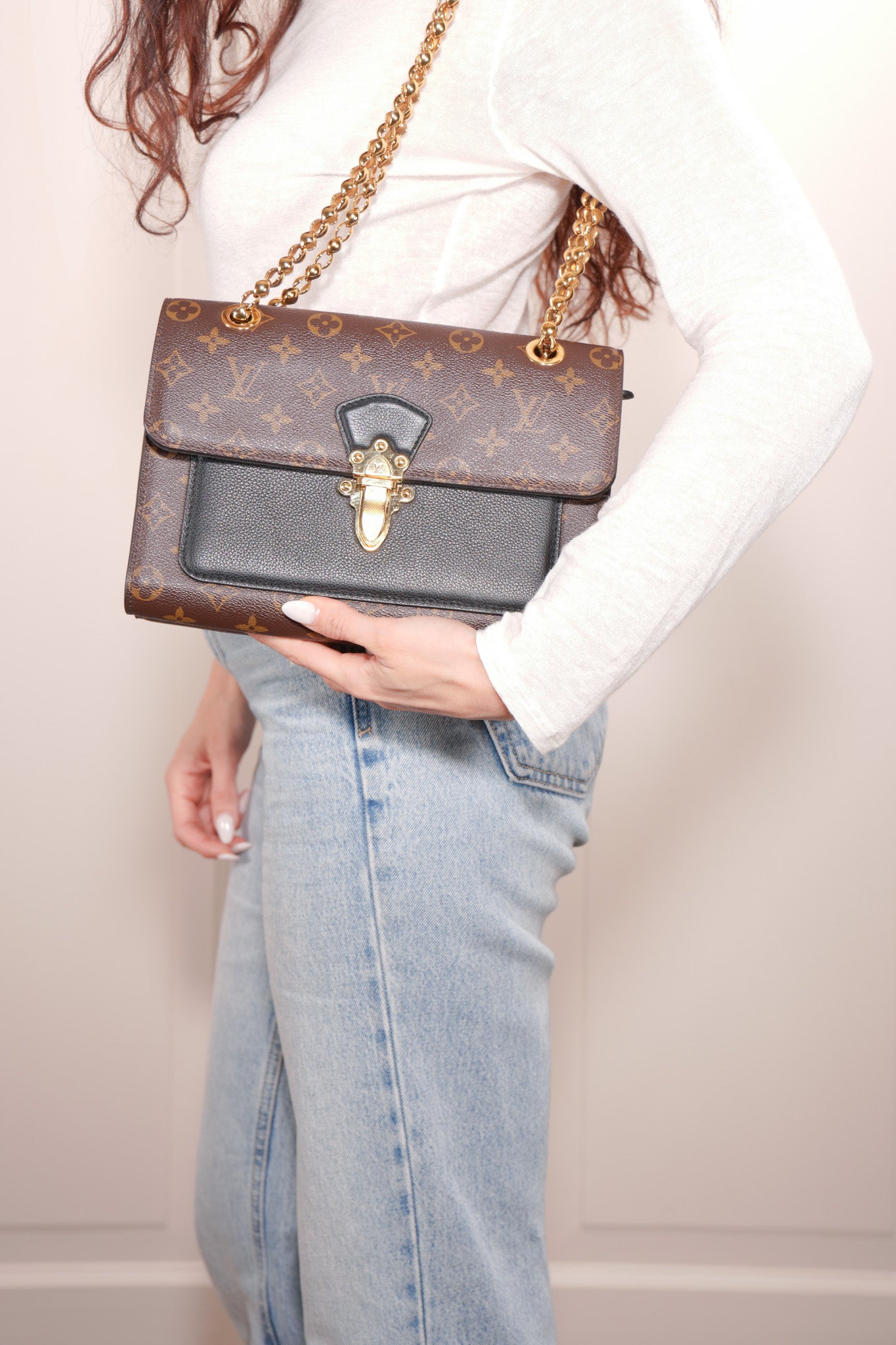 Louis Vuitton Borsa Victoire Monogram Tracolla luxury resale autentica - Aurea Luxury Lab