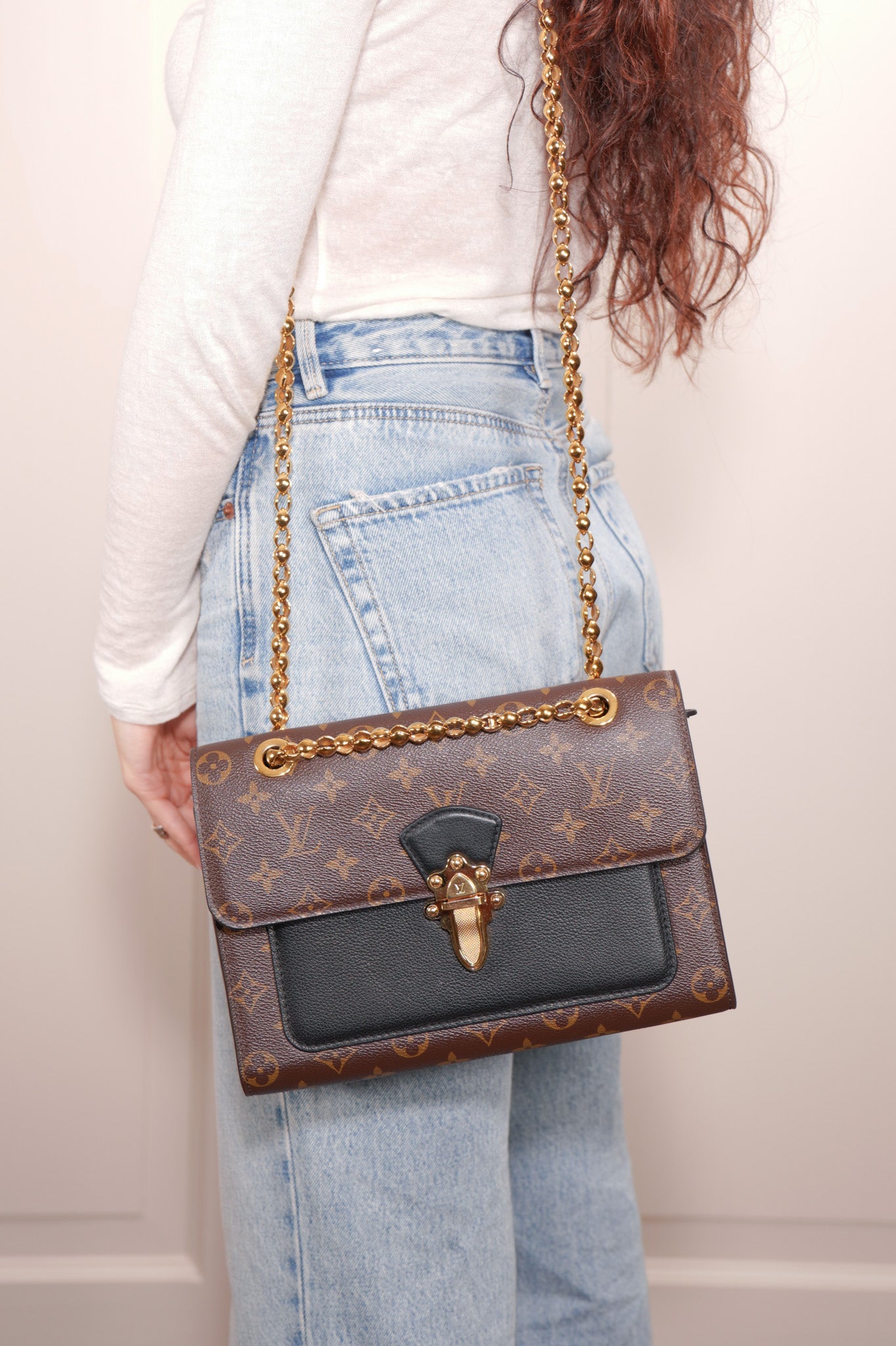 Louis Vuitton Borsa Victoire Monogram Tracolla luxury resale autentica - Aurea Luxury Lab