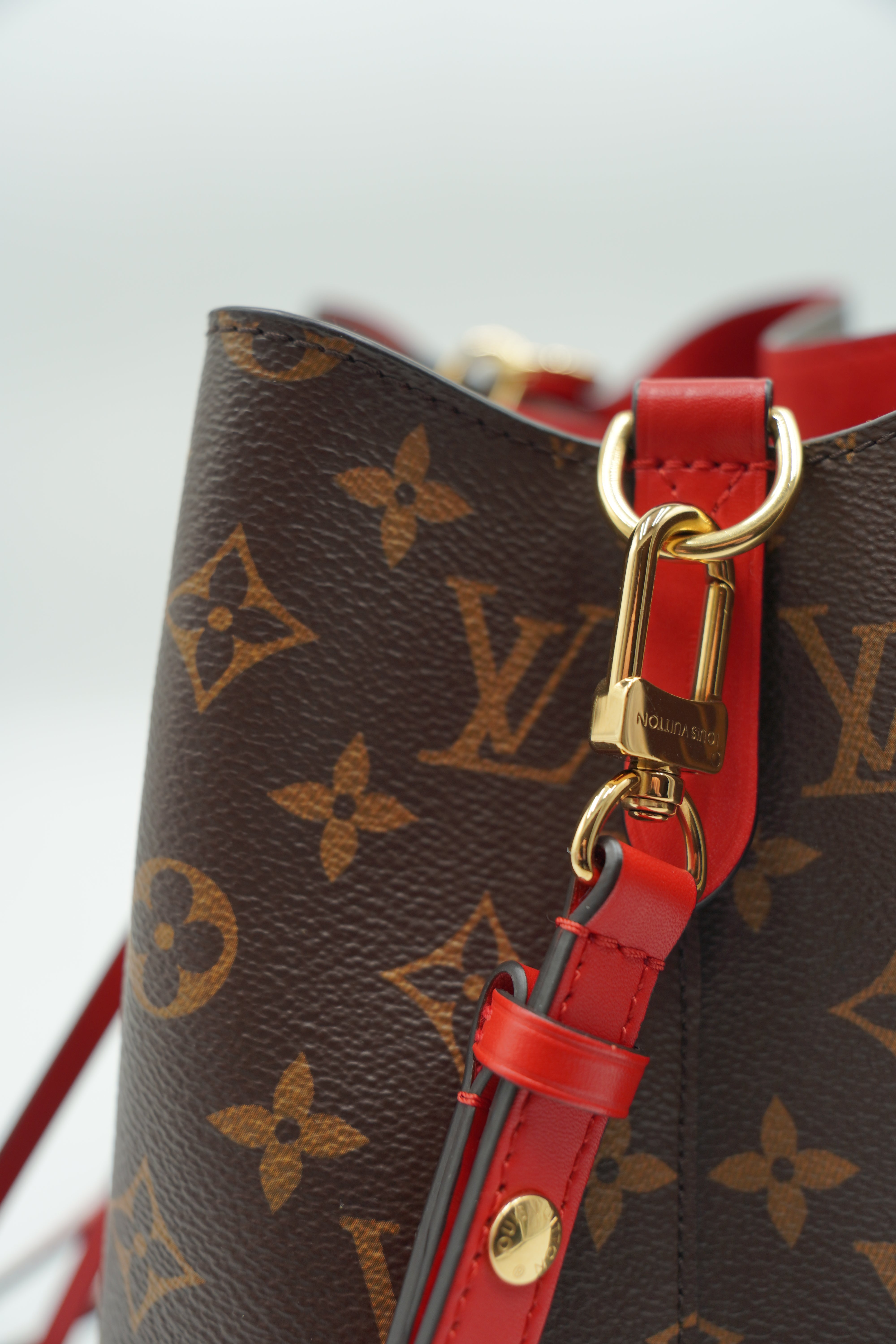 Louis Vuitton NéoNoé MM Monogram Red Bag - Used Authentic