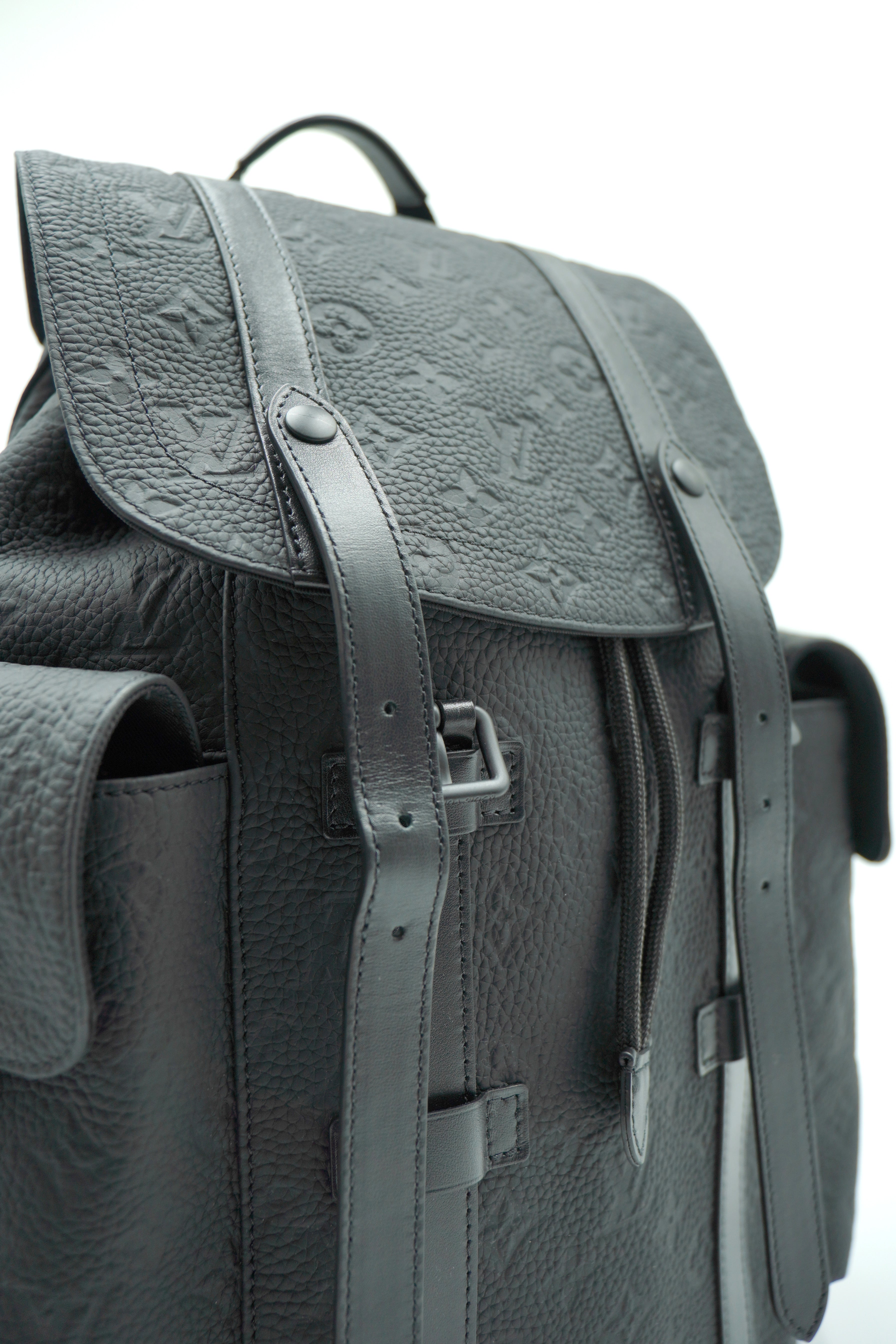 Louis Vuitton Christopher MM Backpack Taurillon Leather - Authentic Used