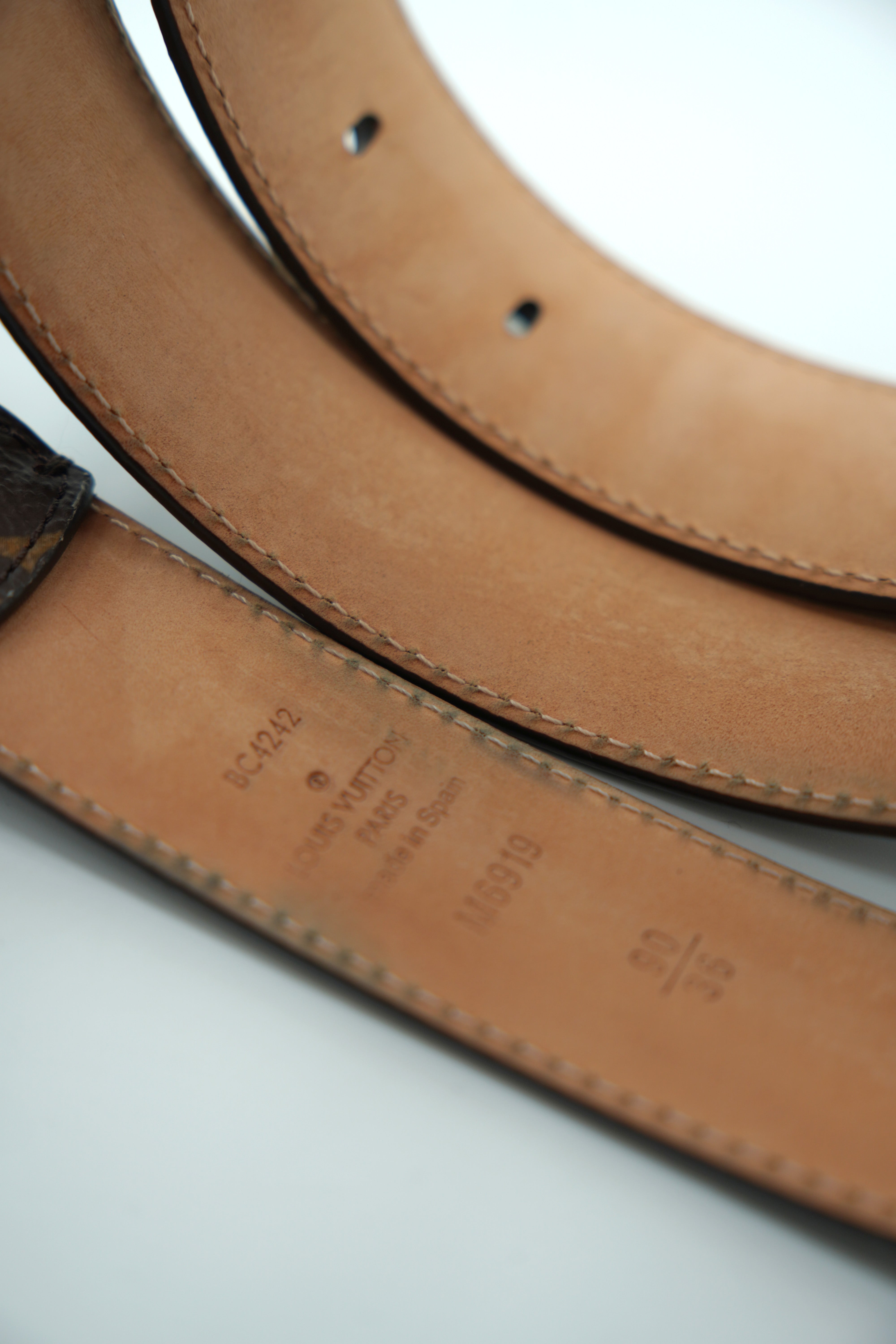 Louis Vuitton Cintura Monogram Con Fibbia Rettangolare Oro - Usato Autentico