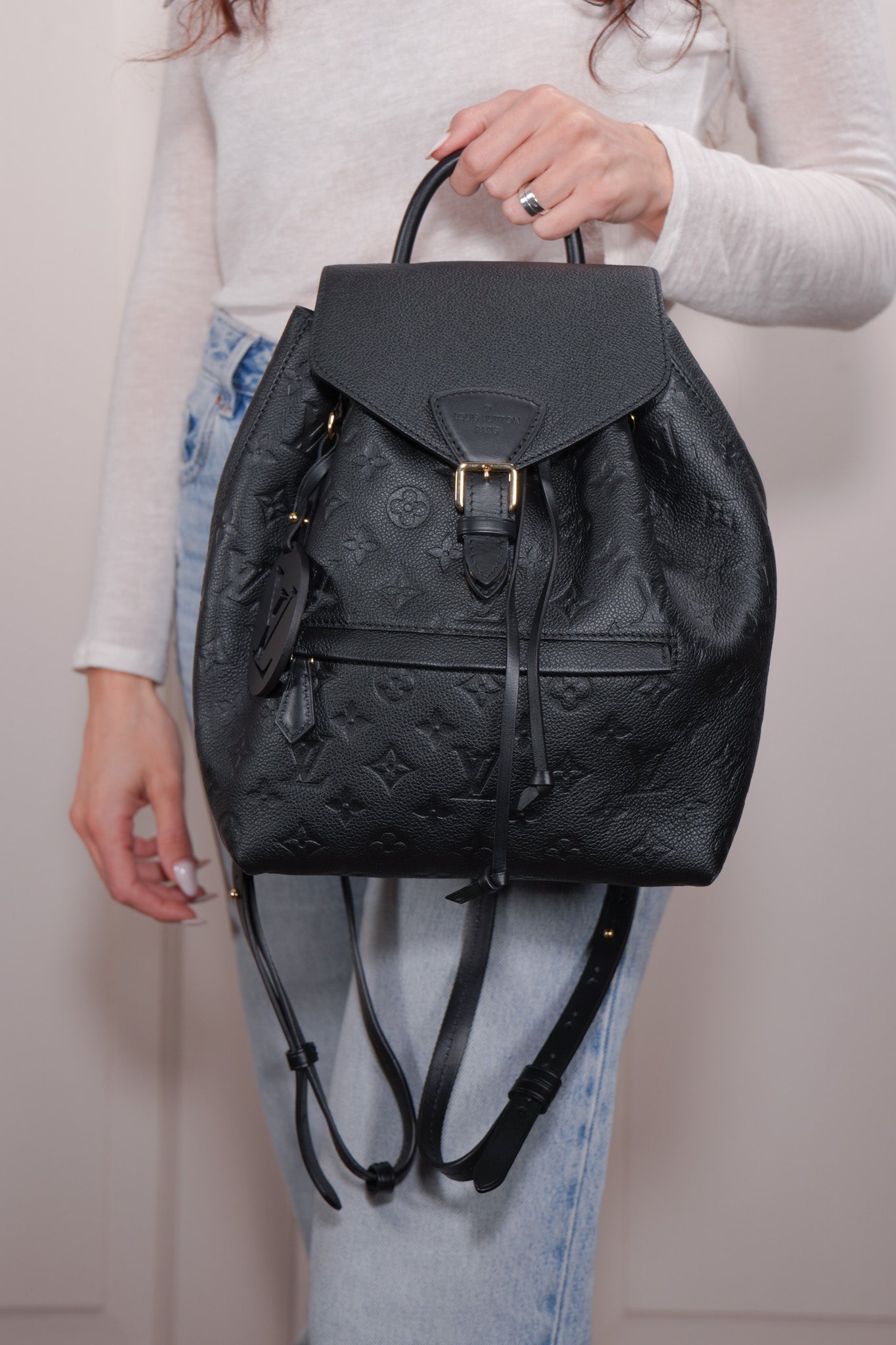 Louis Vuitton Zaino Montsouris PM In Pelle Nera luxury resale autentica - Aurea Luxury Lab