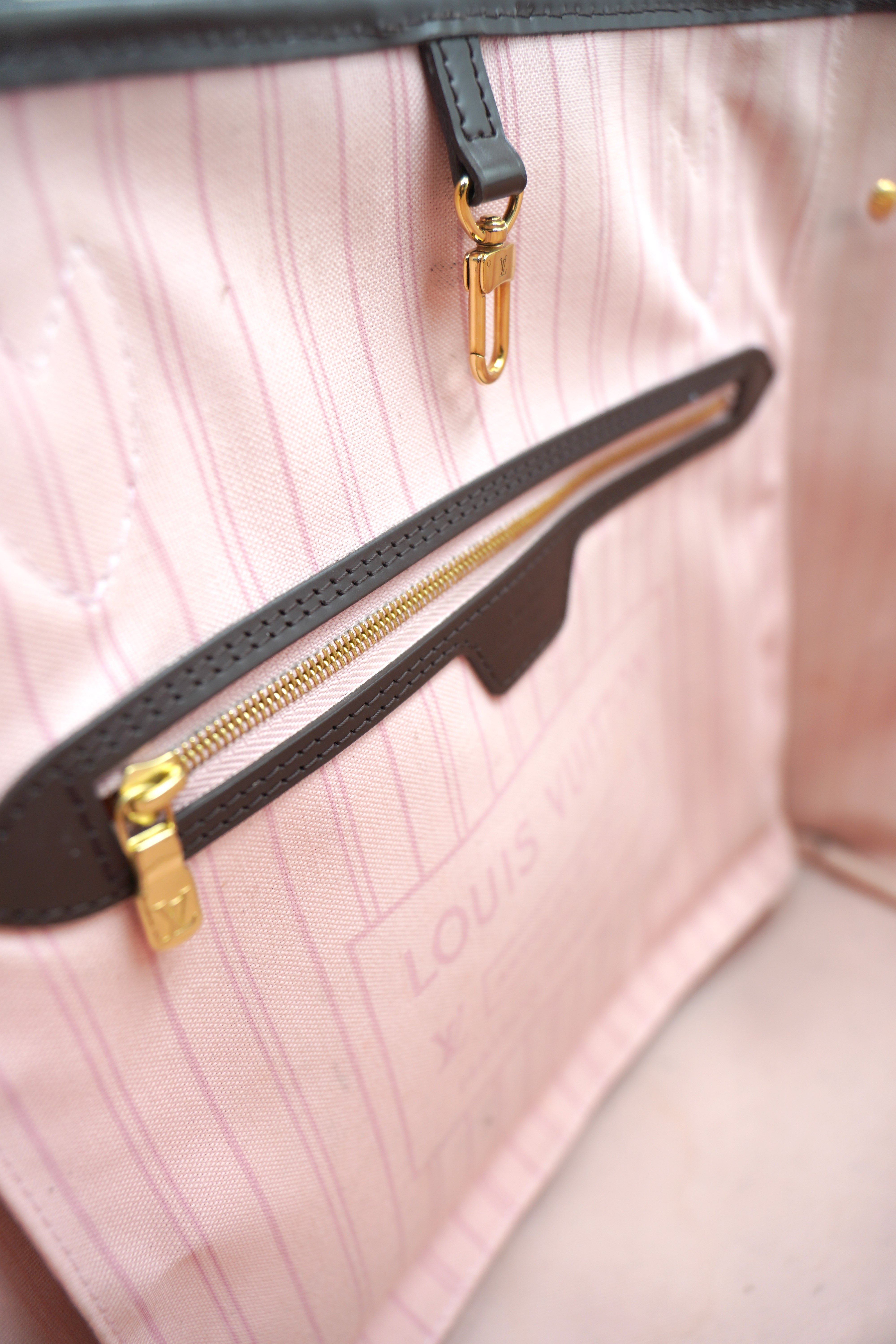 Louis Vuitton Neverfull MM Damier Ebene Bag - Authentic Used