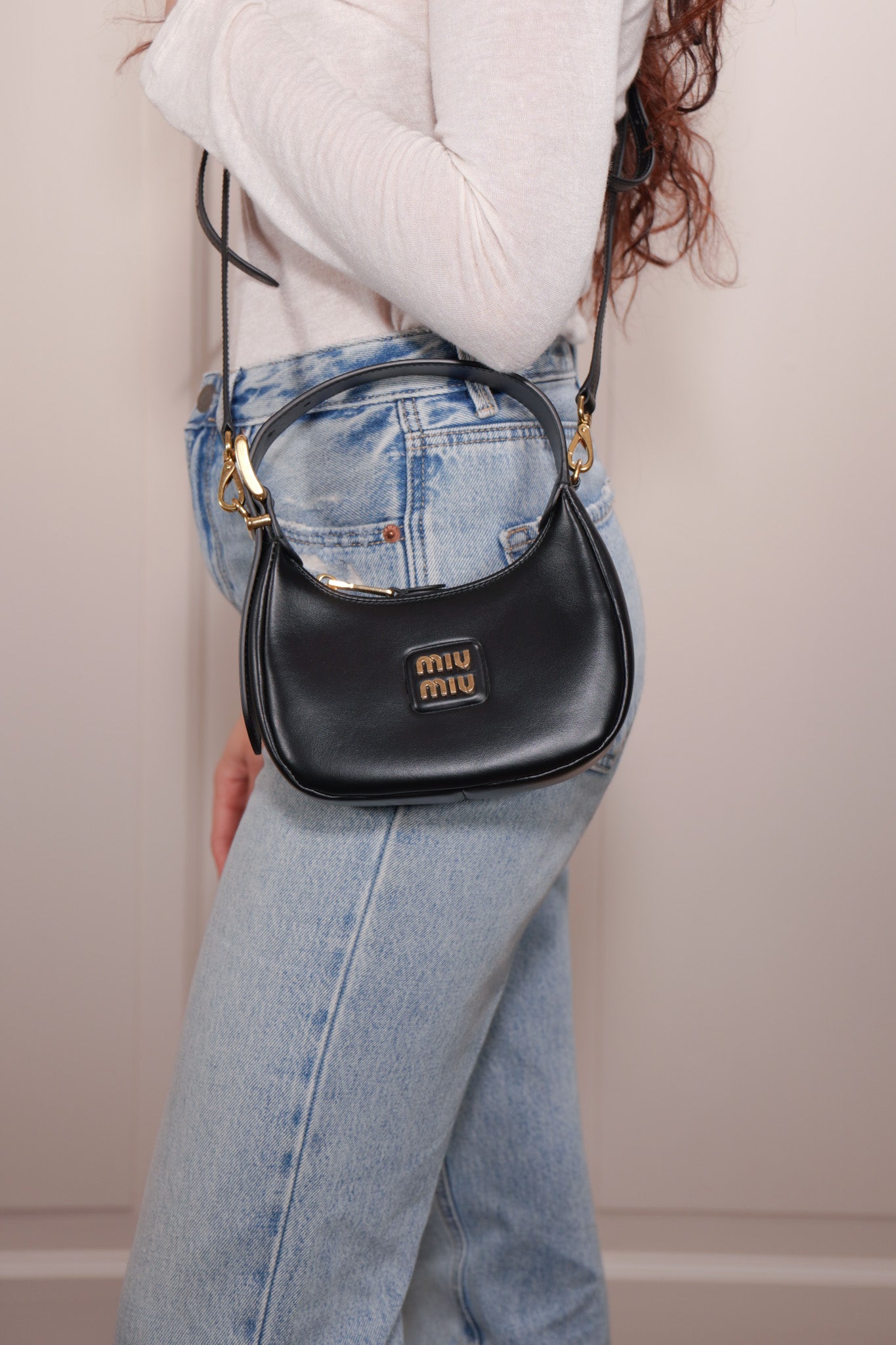 miu miu⭐︎hobo⭐︎ショルダーバック⭐︎レザー⭐︎PRADA Miu Miu Wander Hobo Bag Small Black Leather - Pre-owned Authentic