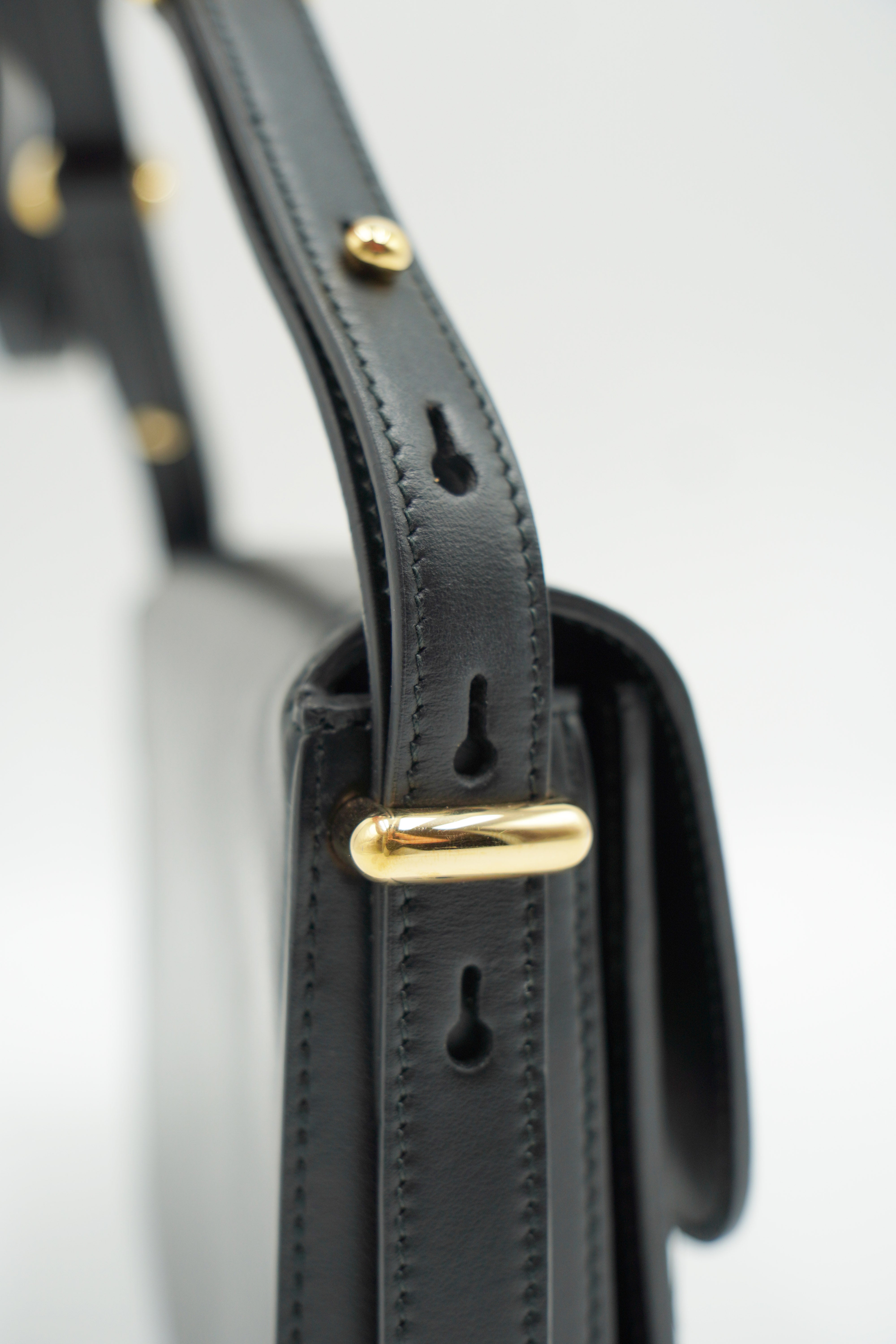 Prada Borsa Tracolla Embleme Pelle Nera - Usato Autentico