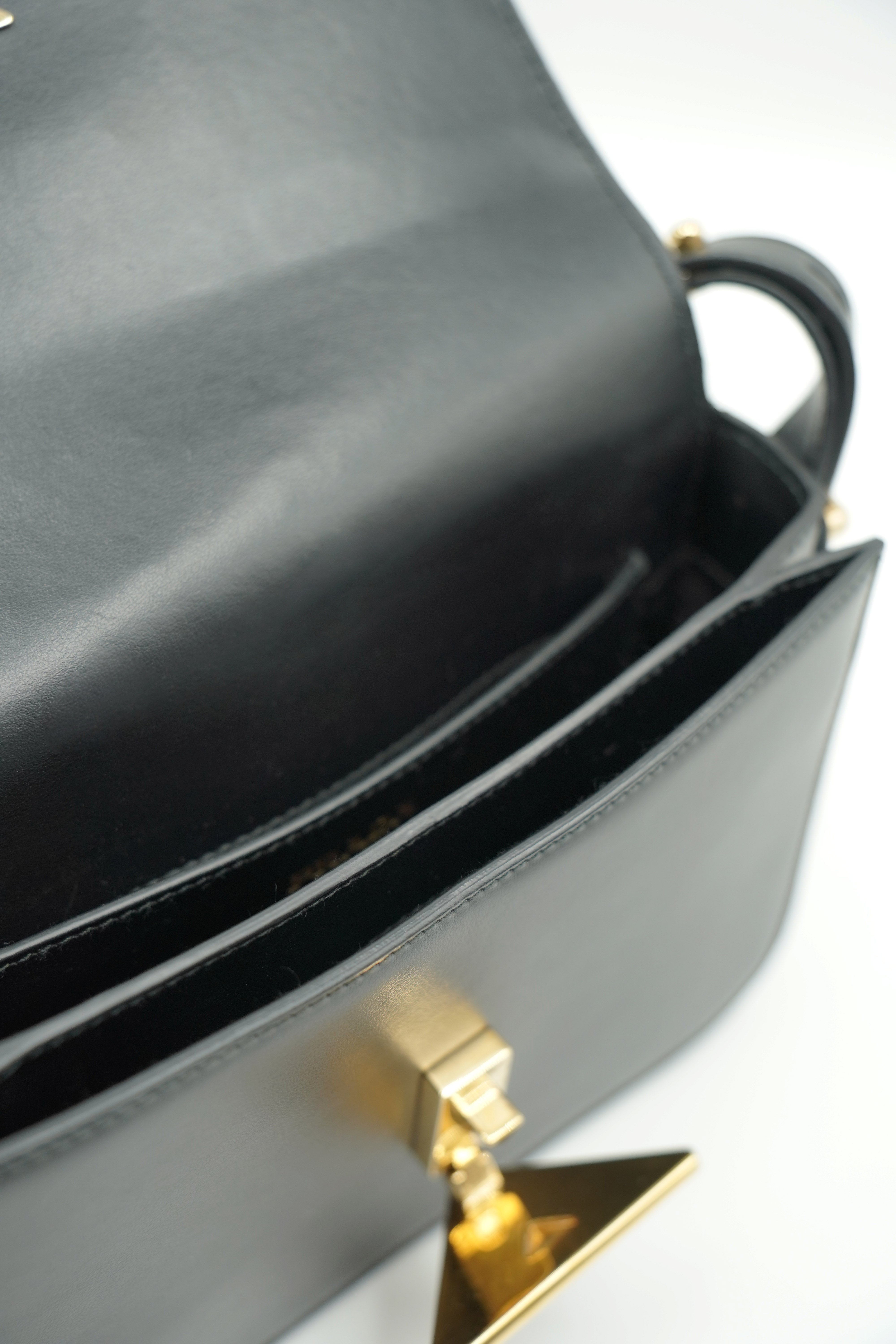 Prada Borsa Tracolla Embleme Pelle Nera - Usato Autentico