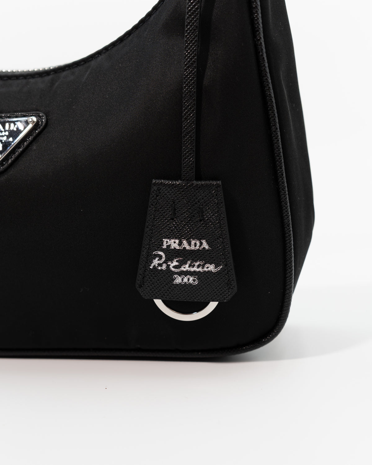 Prada Borsa Mini Re-Edition 2005 Nylon Nera second hand certificata - Aurea Luxury Lab