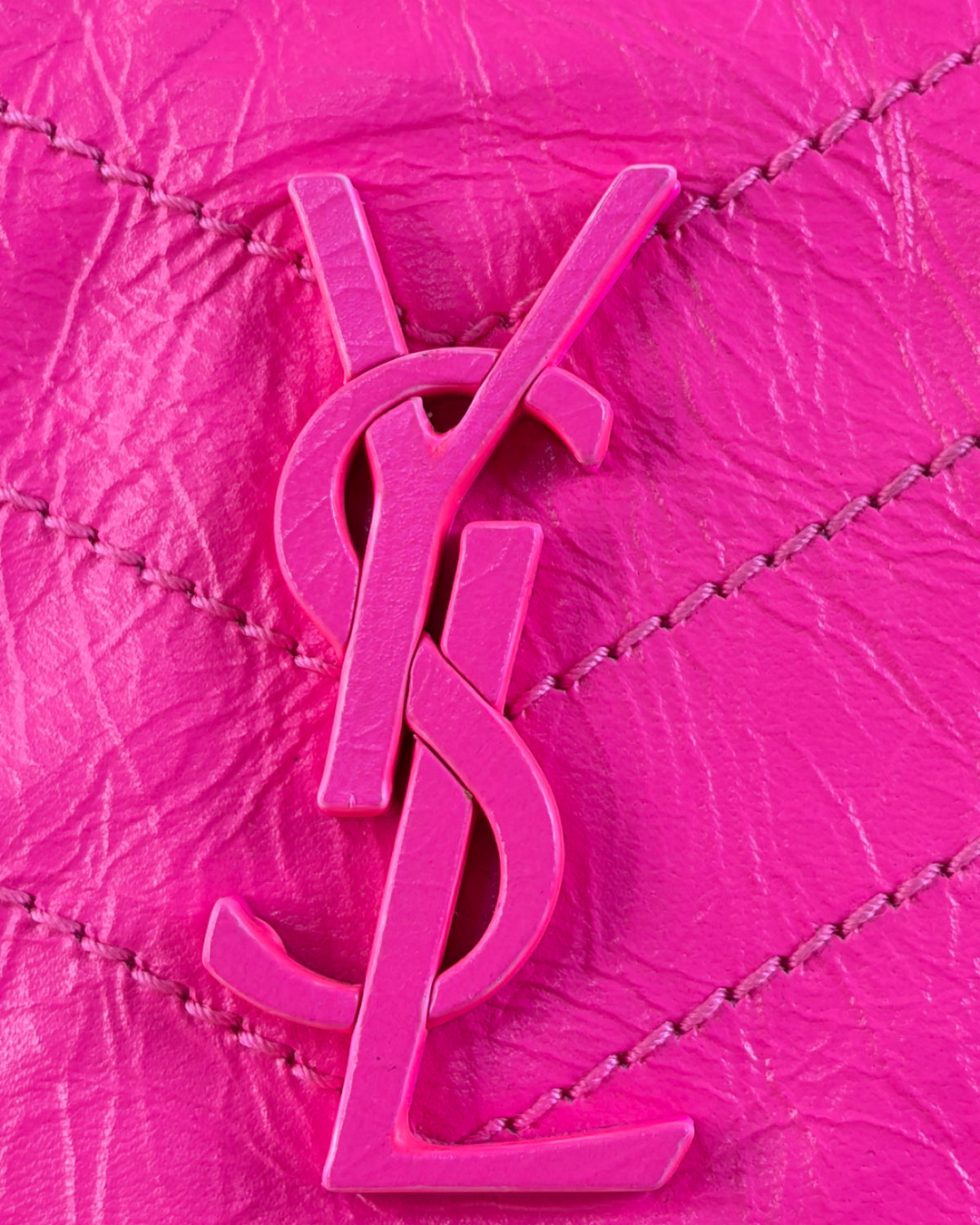 Saint Laurent Borsa Niki Medium Pelle Crinkle Rosa Neon — Pre-owned Autentica