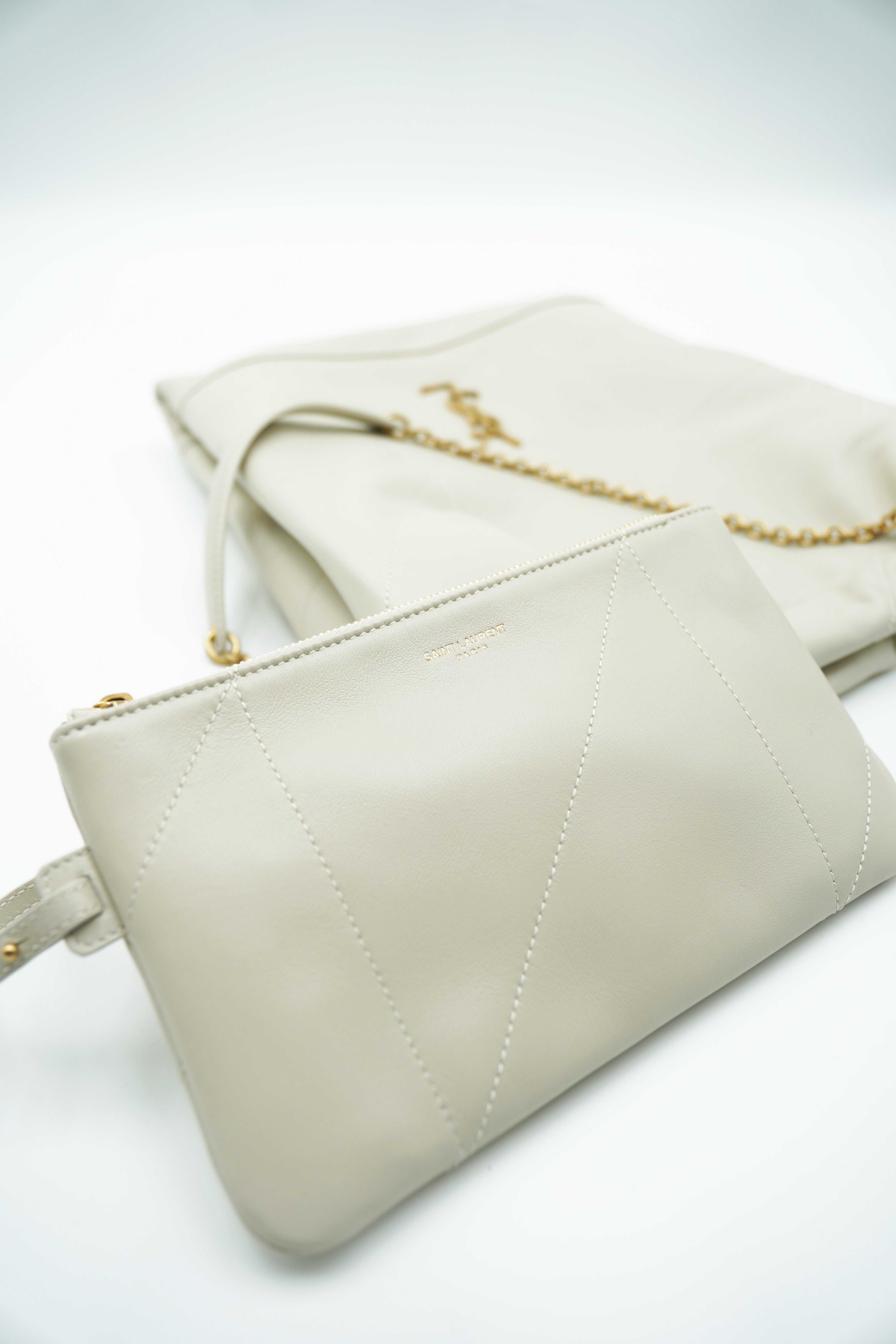 Saint Laurent Borsa Jamie Pochon Pelle Bianco preloved luxury certificata - Aurea Luxury Lab