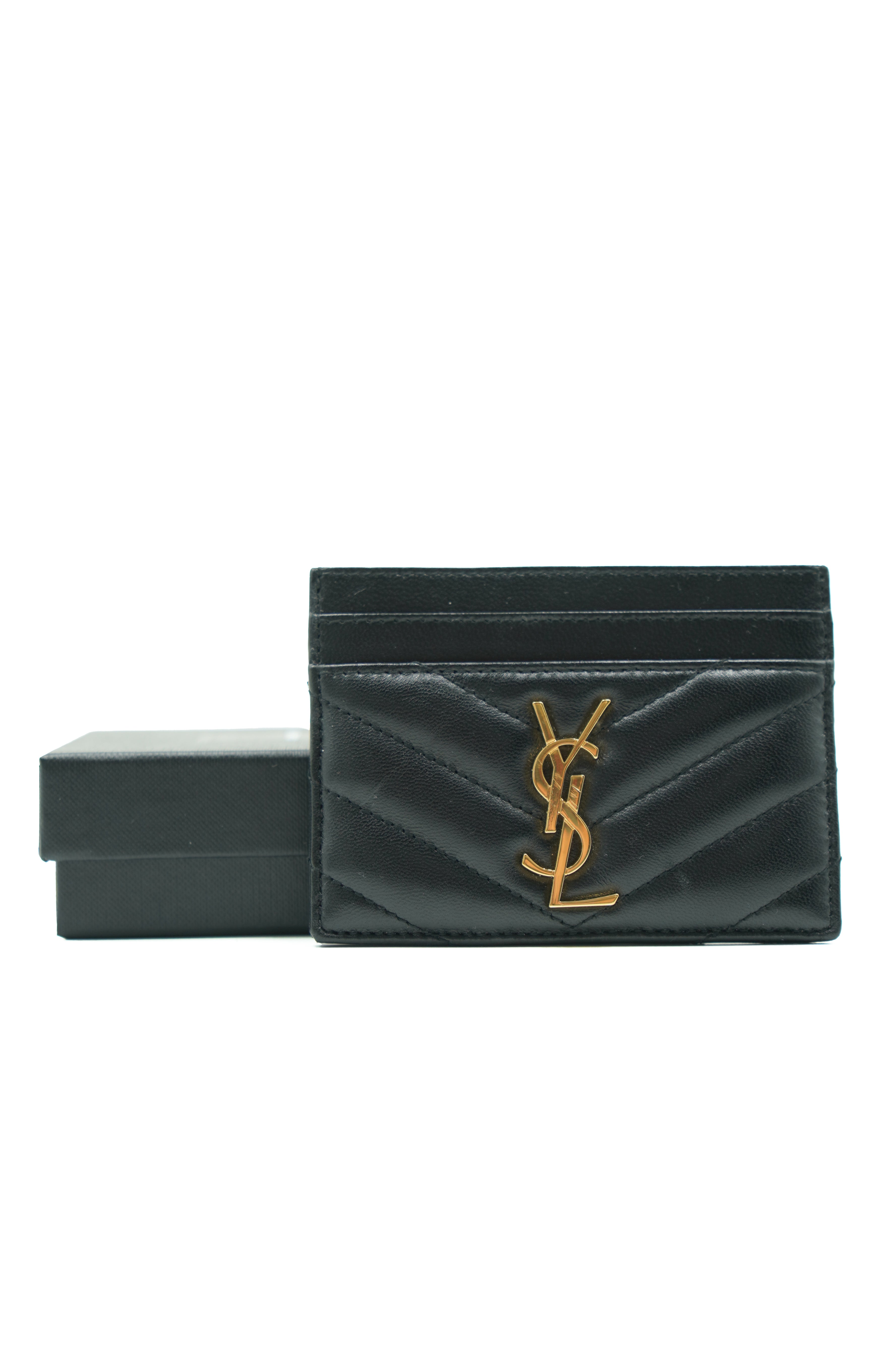 Tarjetero Saint Laurent Cassandre Matelassé de piel de becerro negra