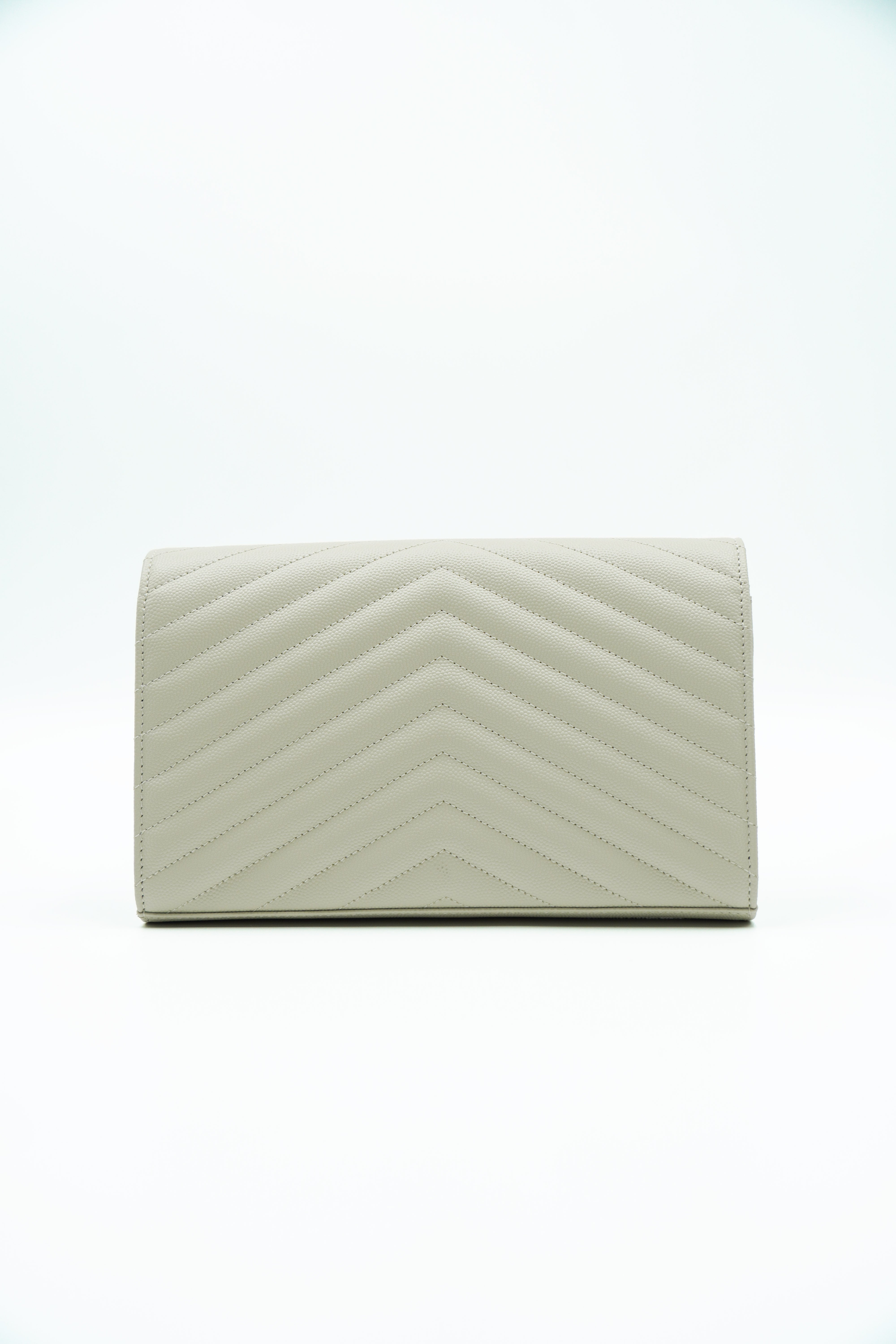 Saint Laurent Borsa Pochette Tracolla Cassandra Pelle Bianca usata autentica - Aurea Luxury Lab