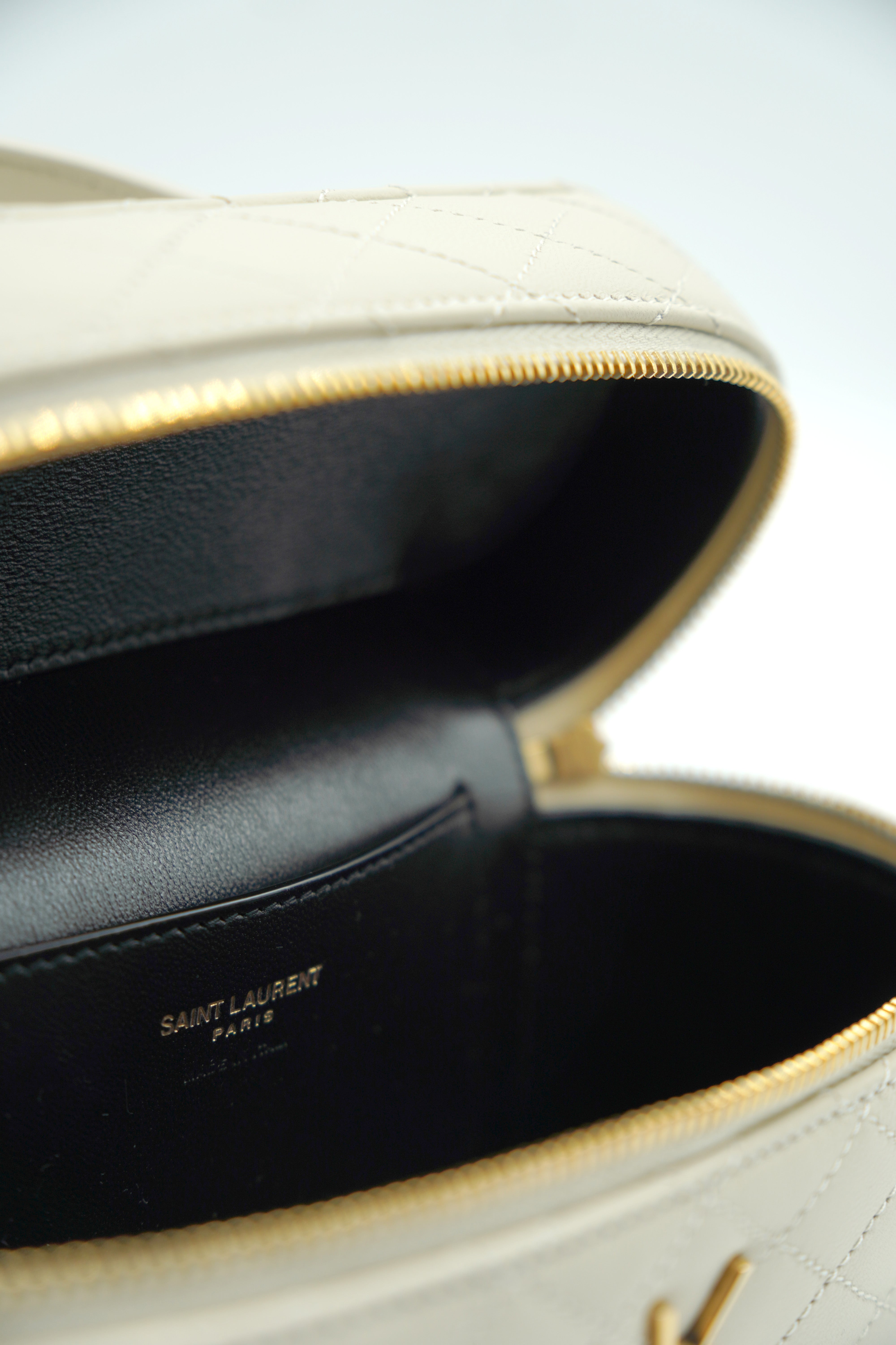 Saint Laurent Gaby Medium Vanity Bag White Leather - Used Authentic