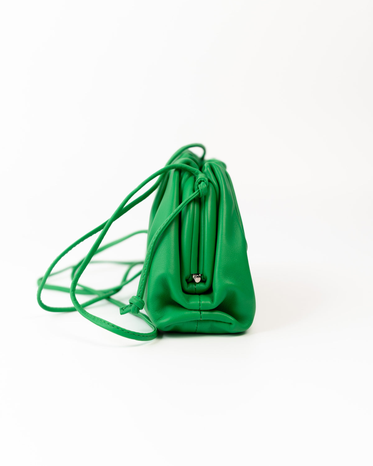 Bottega Veneta Borsa Mini Pouch Pelle Verde second hand luxury - Aurea Luxury Lab