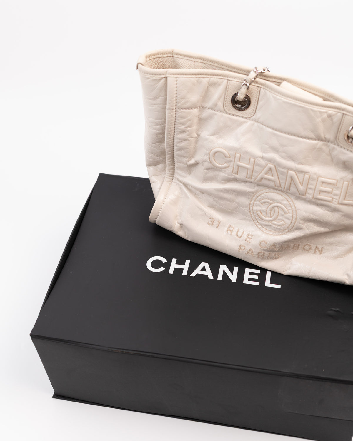 Chanel Borsa Deauville Pelle Beige luxury resale certificata - Aurea Luxury Lab