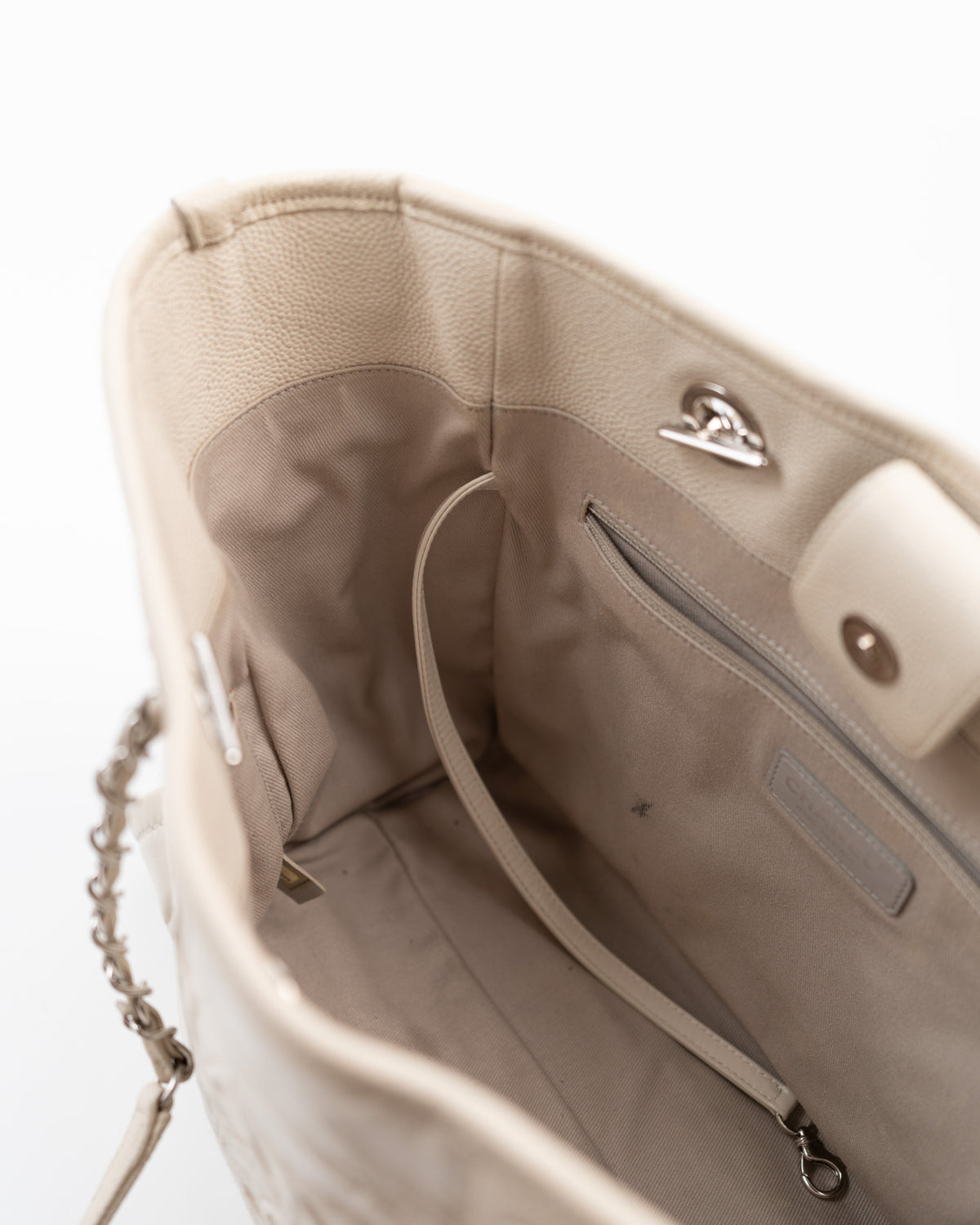Chanel Borsa Deauville Pelle Beige second hand certificata - Aurea Luxury Lab