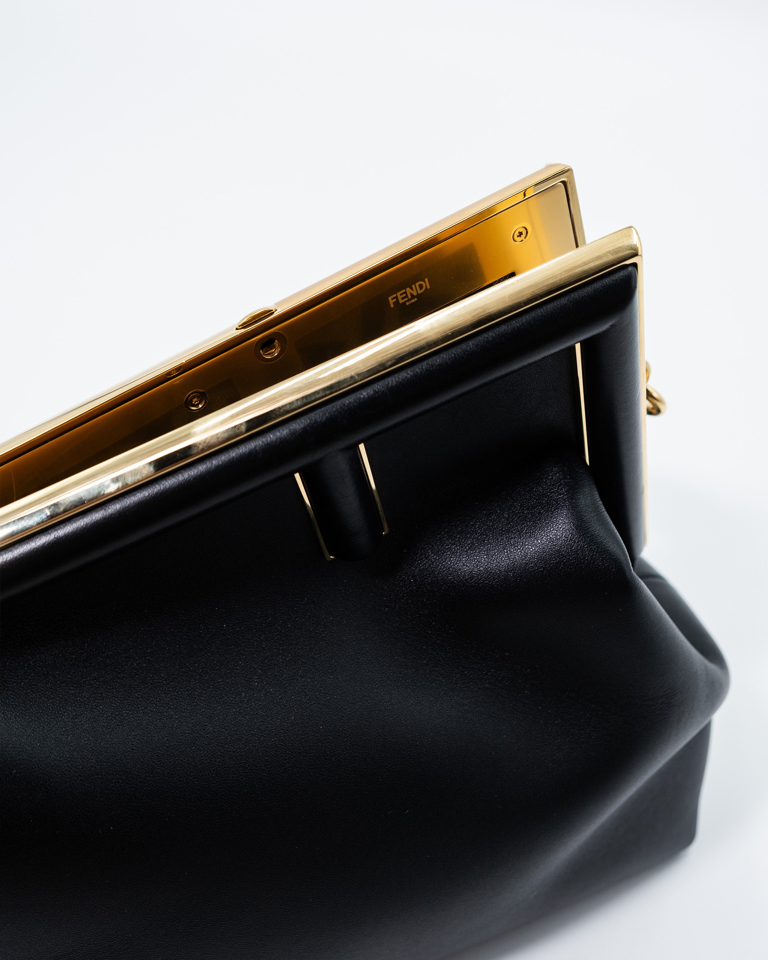 Fendi Borsa First Medium Nappa Nera usata autentica certificata - Aurea Luxury Lab