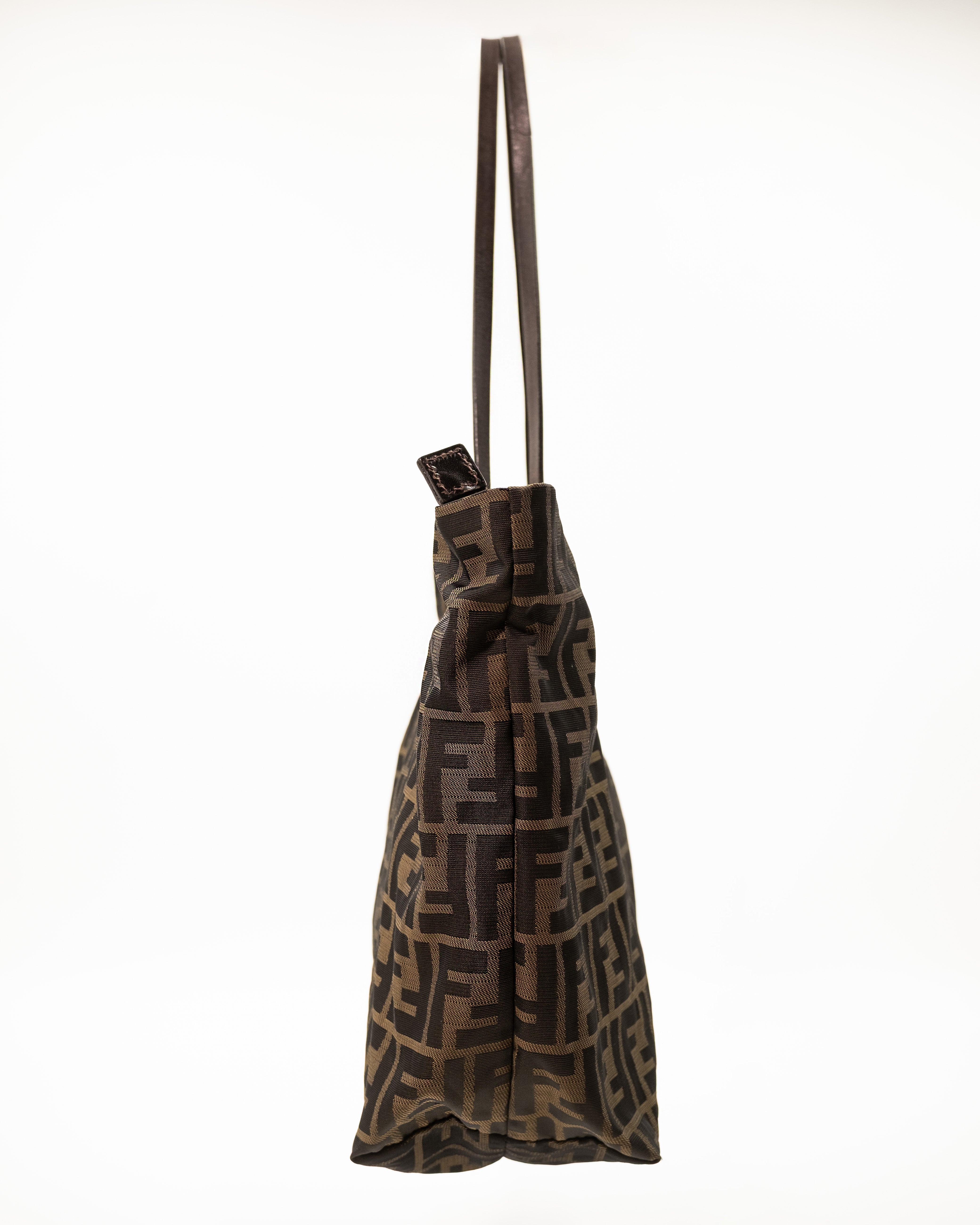 Fendi Borsa Shopper Zucca FF Tela Marrone preloved luxury certificata - Aurea Luxury Lab