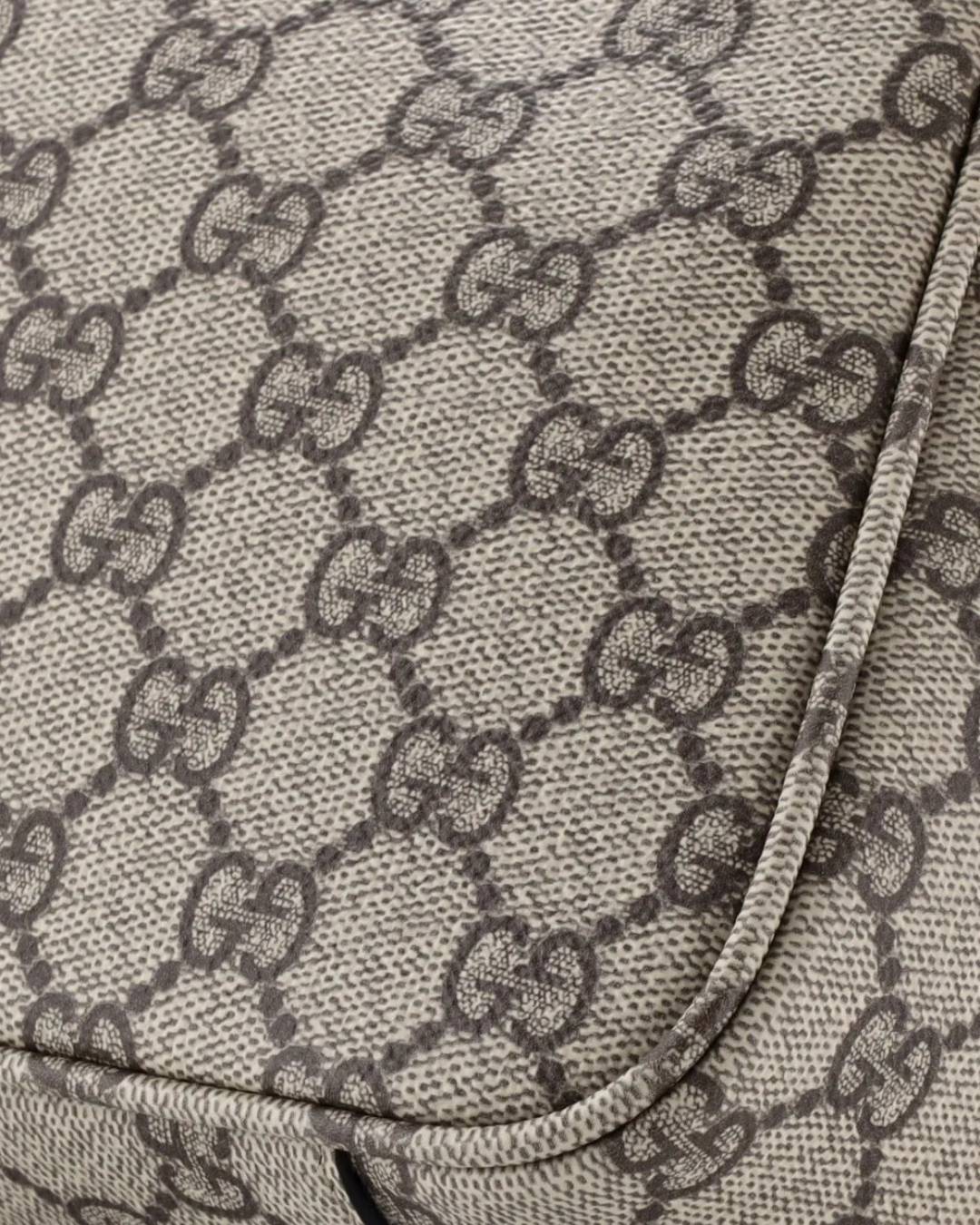 Gucci Borsa Emblem GG Coated Canvas Con Tracolla