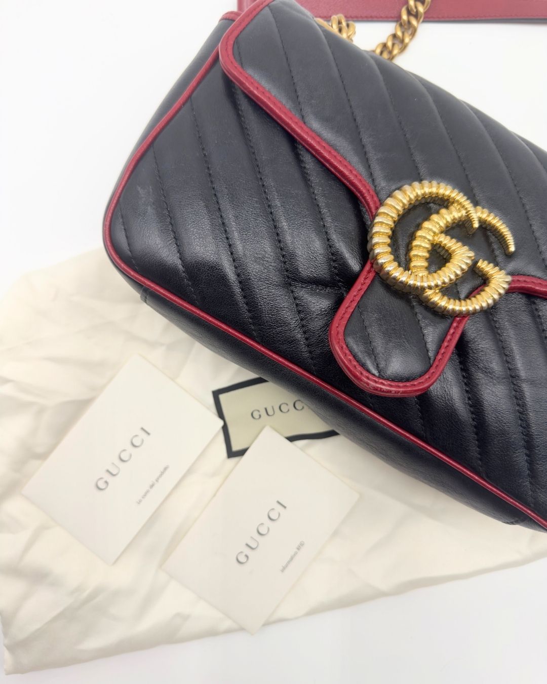 Gucci Borsa GG Marmont Pelle Matelassé Nera pre-owned autentica certificata - Aurea Luxury Lab