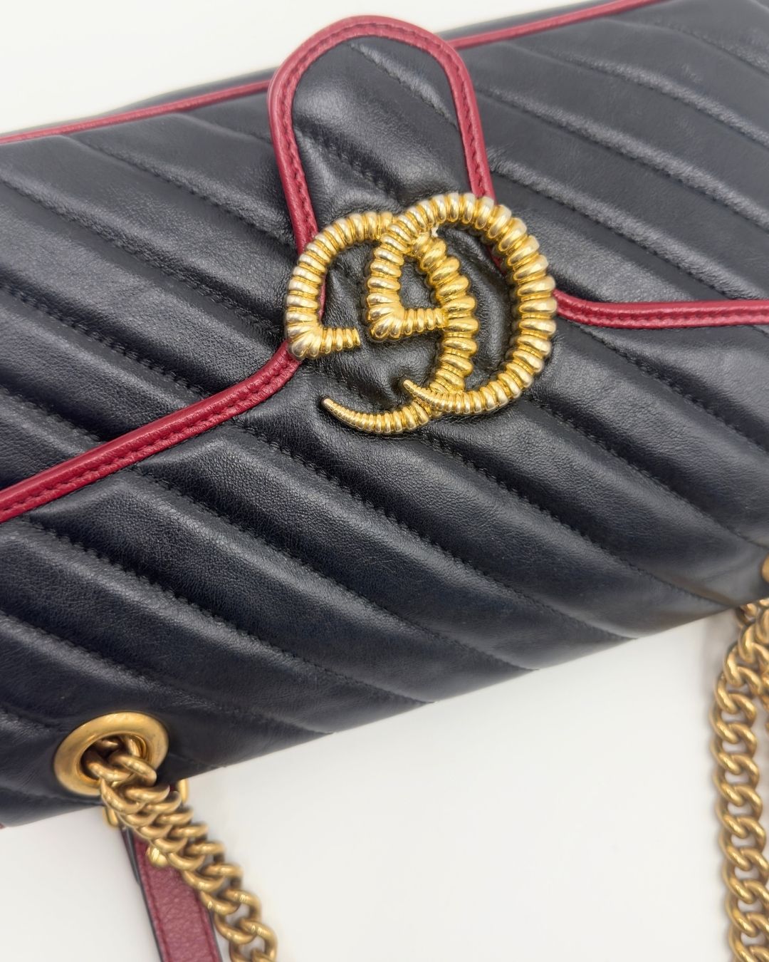 Gucci Borsa GG Marmont Pelle Matelassé Nera preloved luxury certificata - Aurea Luxury Lab