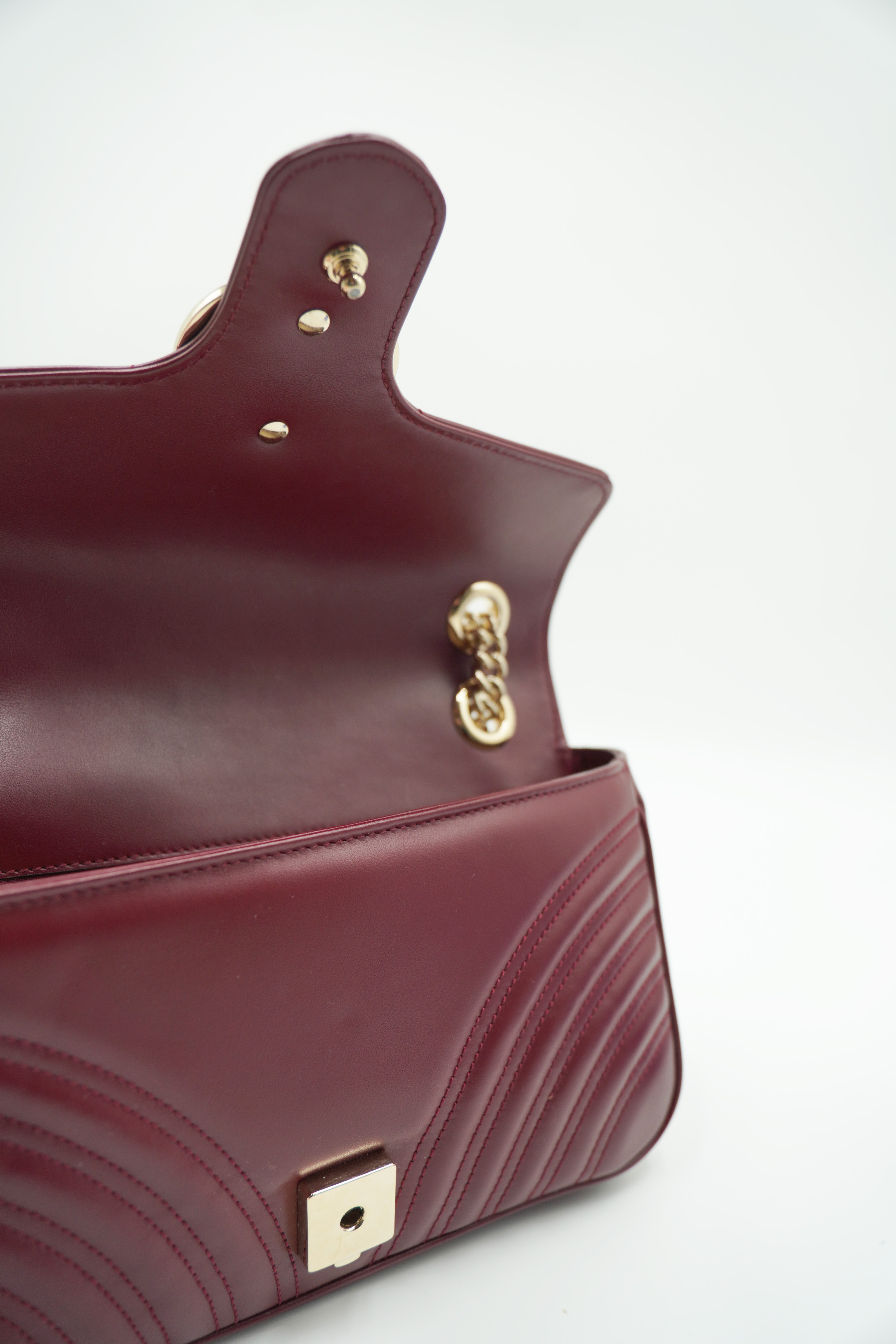 Gucci Marmont Medium Burgundy Leather Bag - Authentic Used