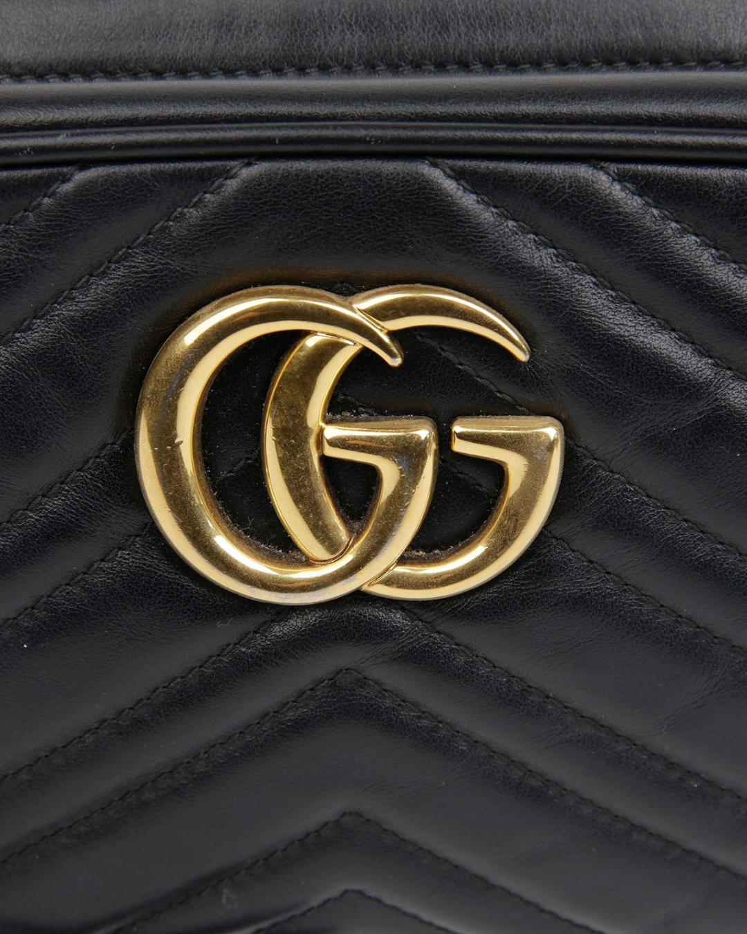 Gucci Sac Marmont Bandoulière Cuir Matelassé Noir — Pre-owned Authentique
