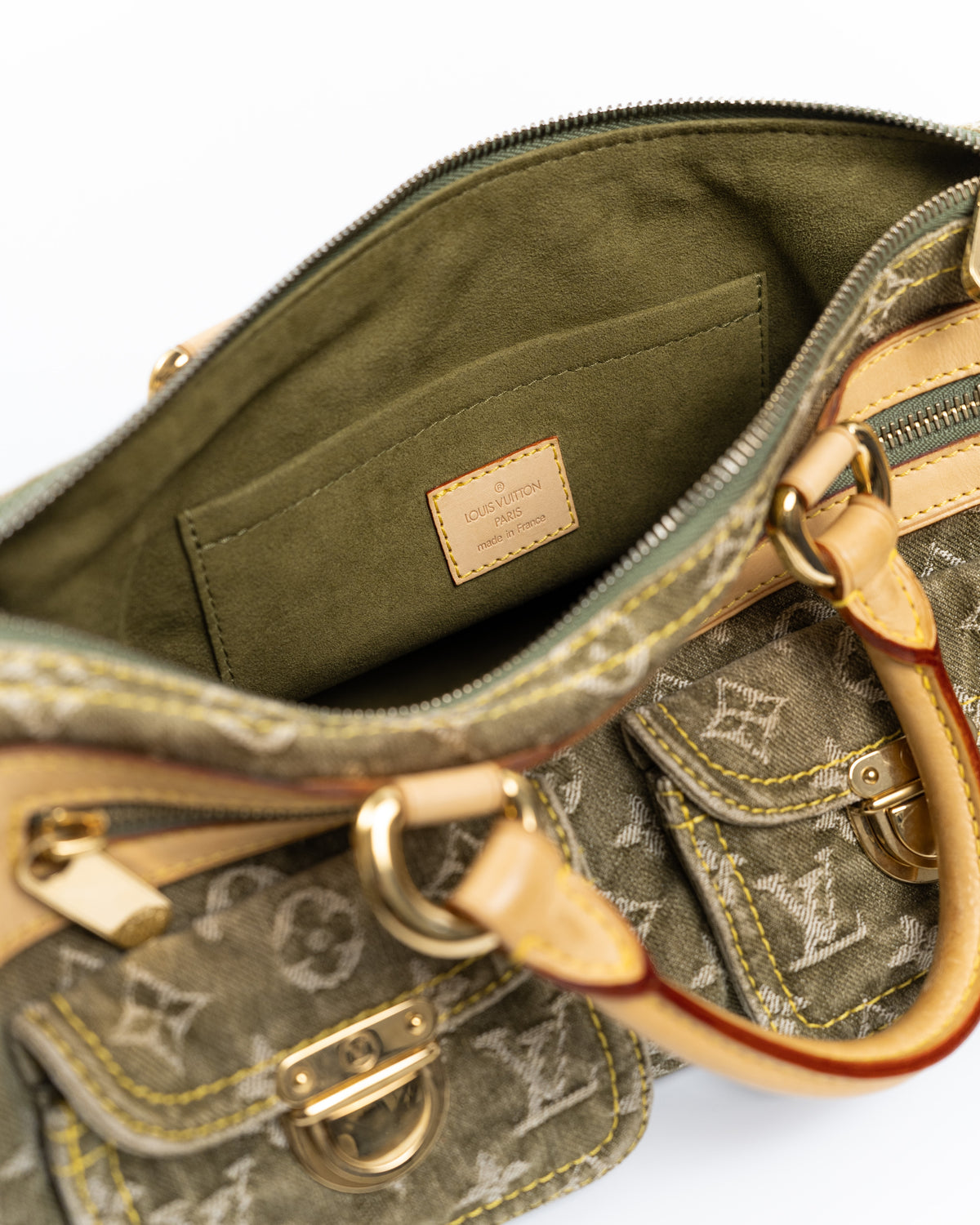 Louis Vuitton Borsa Neo Speedy Monogram Denim Verde Oliva dettaglio pre-owned certificata - Aurea Luxury Lab