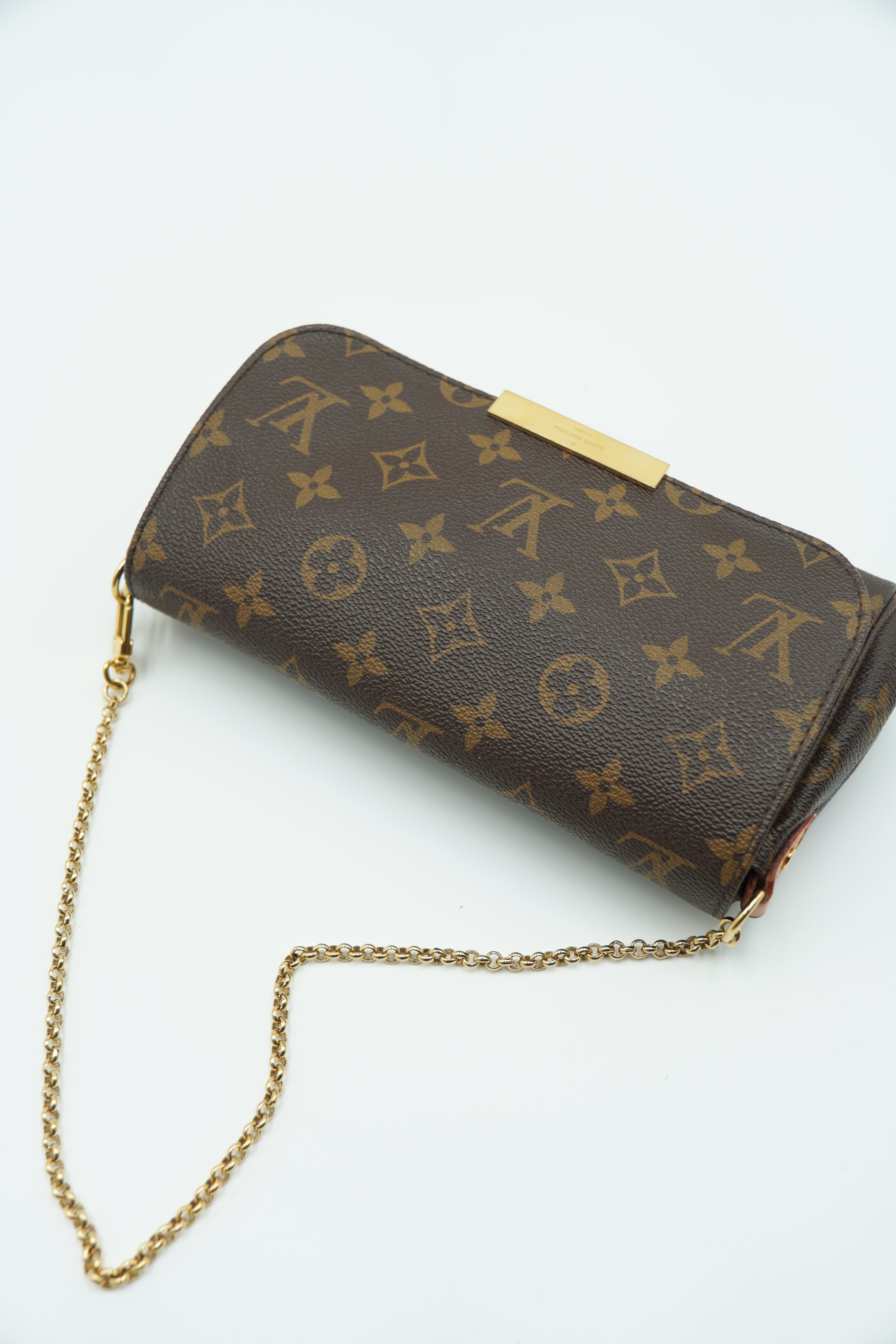 Bolso de hombro Louis Vuitton Favorite PM Monogram