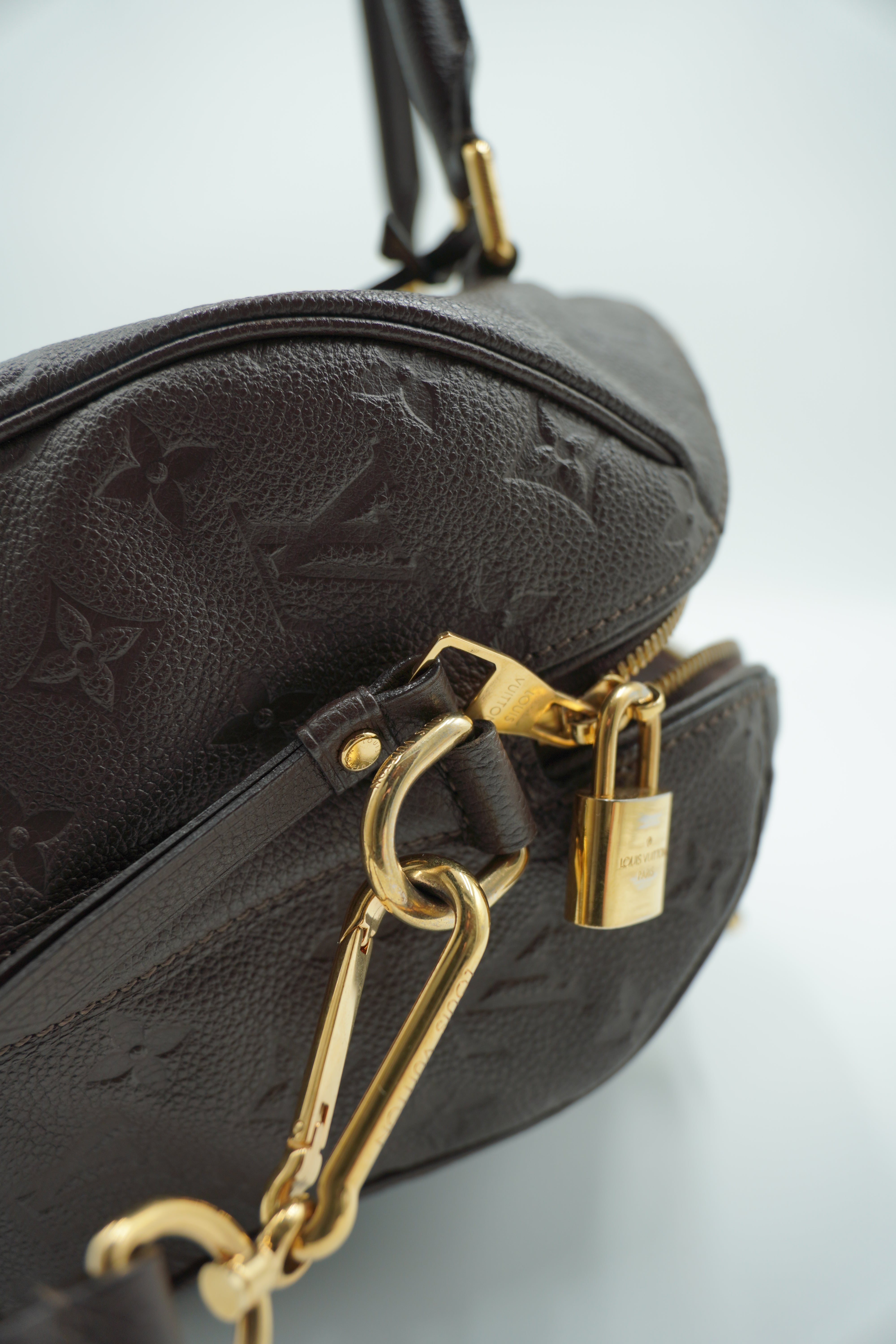 Louis Vuitton Speedy Bandoulière 25 Bolso de cuero Empreinte Monogram Castaño