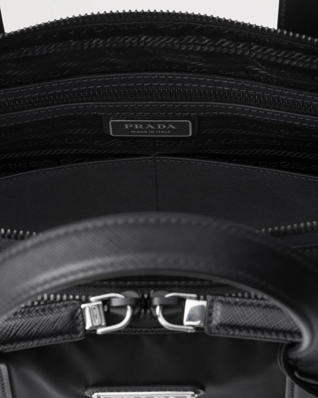 Prada Borsa Porta Documenti Re-Nylon e Saffiano Nera pre-owned certificata - Aurea Luxury Lab
