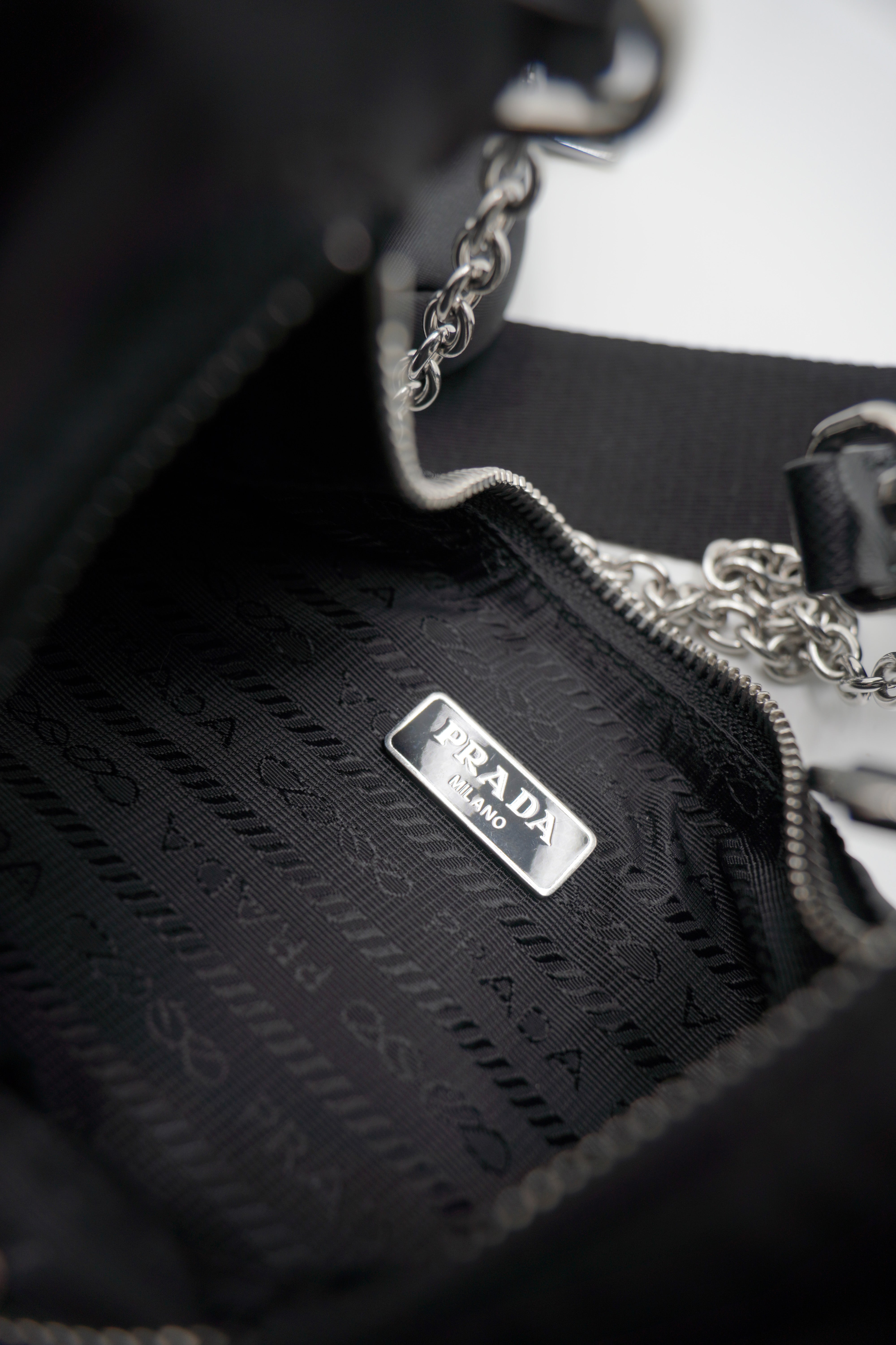 Prada Borsa Re-Edition 2005 Accessories Re-Nylon Nera - Usata Autentica