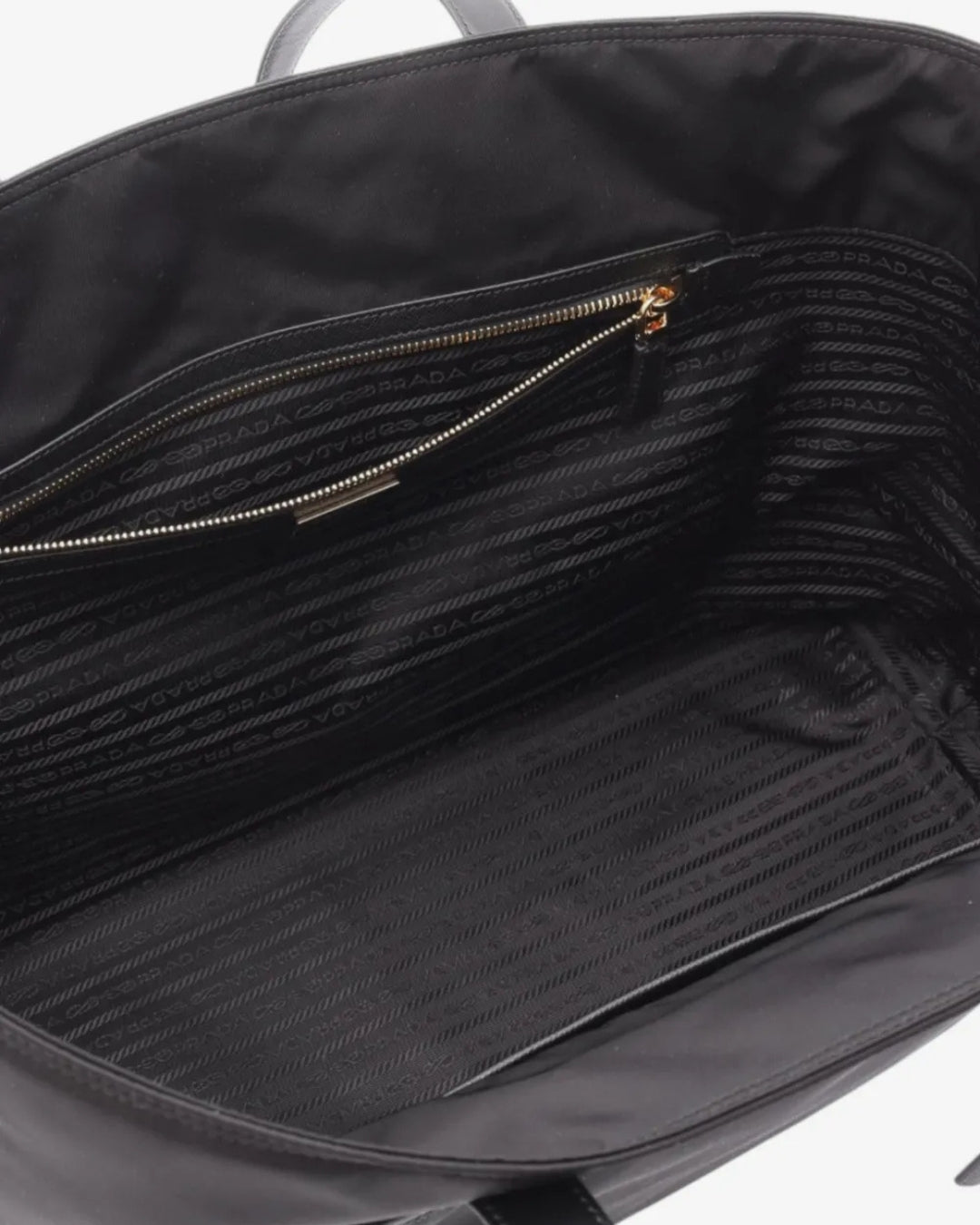 Prada Borsa Tote Re-Edition 1978 Large Re-Nylon Nera pre-owned certificata - Aurea Luxury Lab