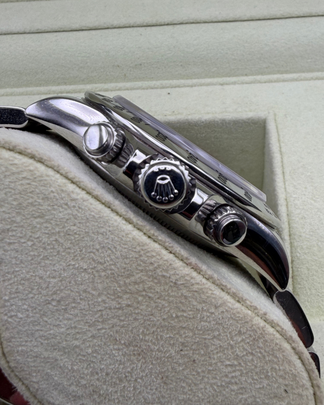 Rolex Orologio Cosmograph Daytona 116520 Acciaio Quadrante Nero second hand luxury - Aurea Luxury Lab