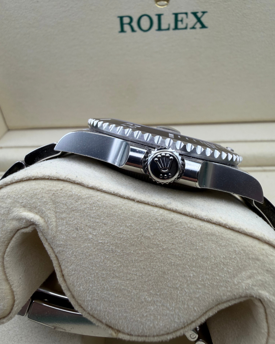 Rolex Orologio Submariner Date 126610LN Acciaio Ghiera Ceramica Nera second hand luxury - Aurea Luxury Lab