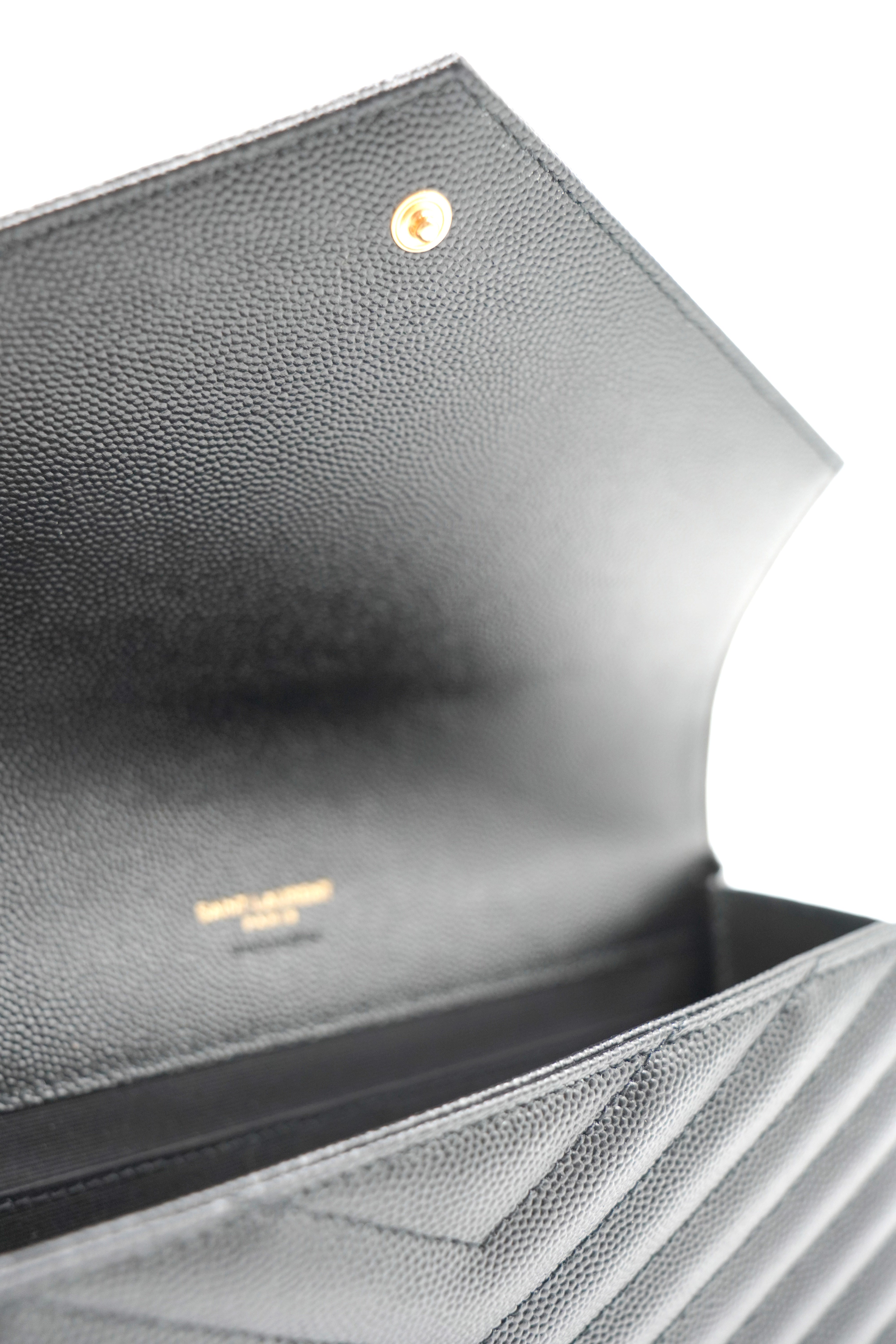 Saint Laurent Borsa Cassandra Pouch Pelle Nero - Usato Autentico
