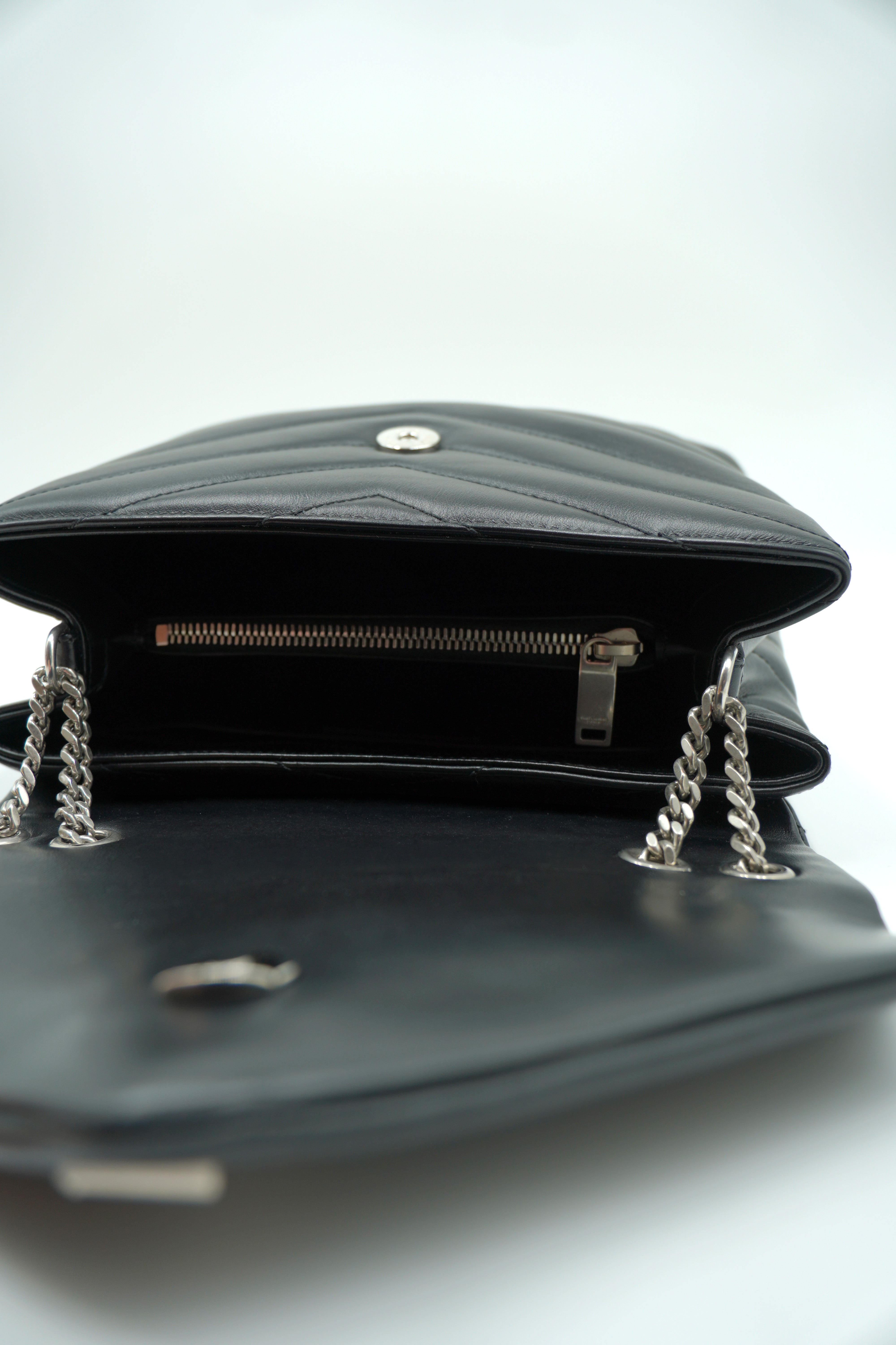 Saint Laurent Lou Lou Small Black Leather Bag - Authentic Pre-Owned