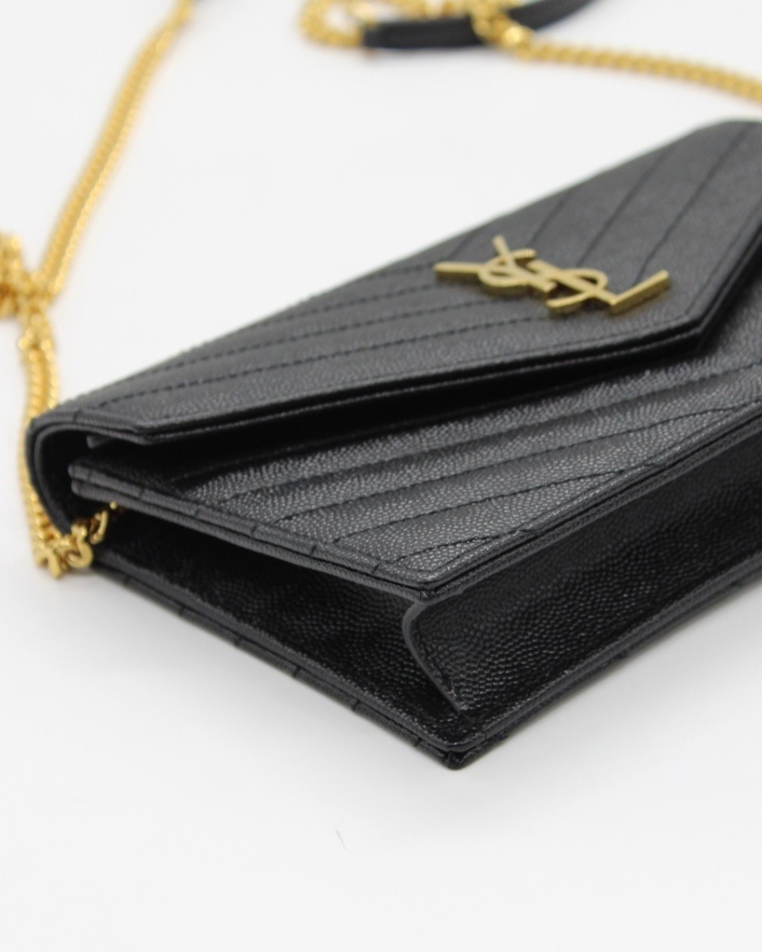 Saint Laurent Borsa Pochette Envelope Cassandre Pelle Grain de Poudre Nera come nuova certificata - Aurea Luxury Lab