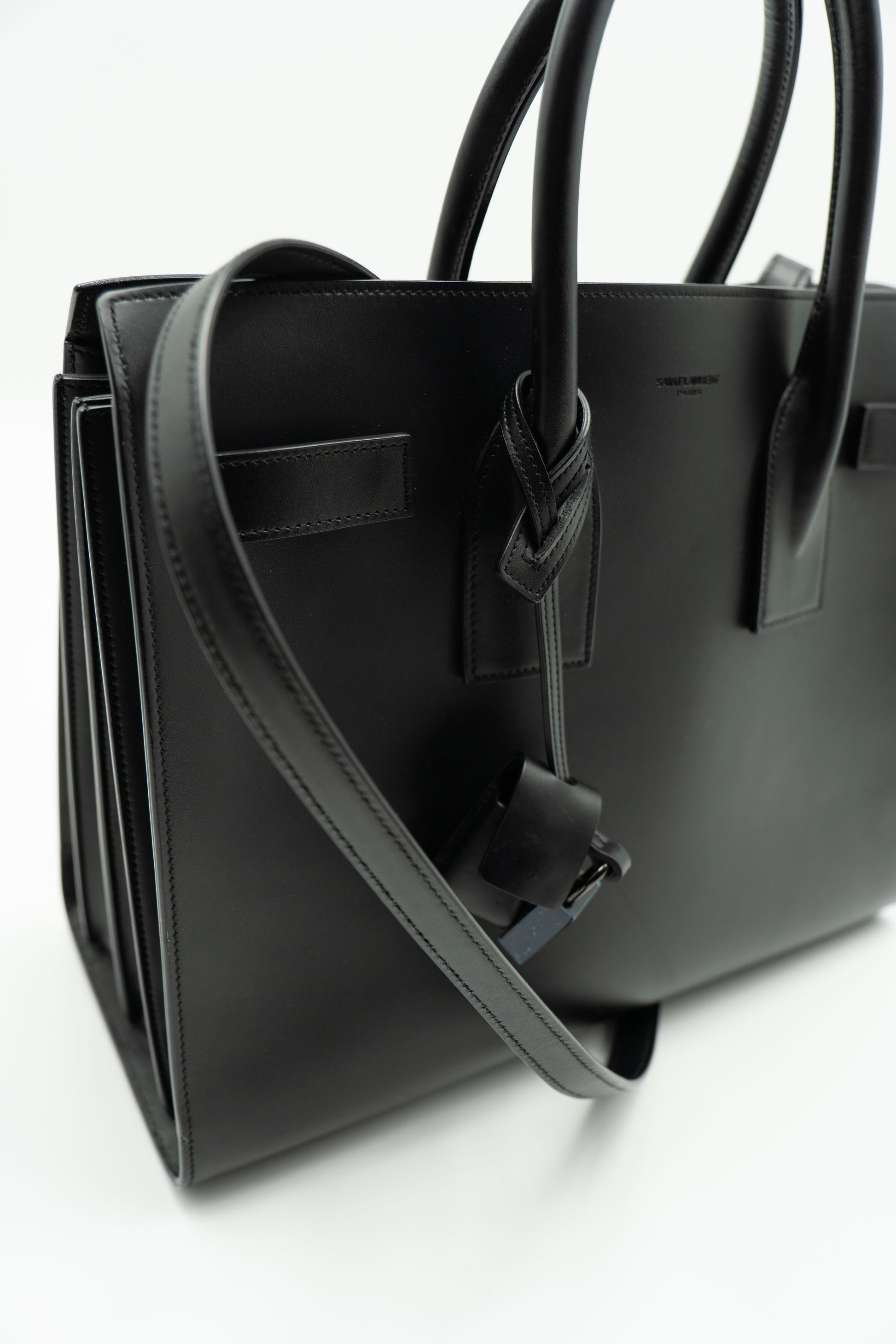 Saint Laurent Borsa Shopping in pelle nera Sac du Jour Medium - Aurea Luxury Lab